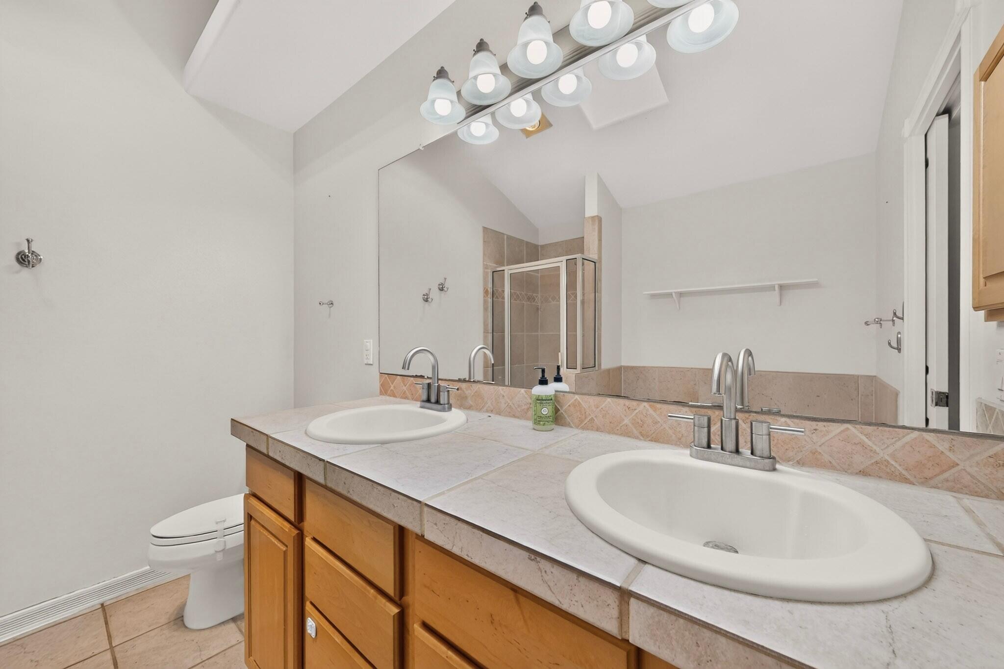 Photo 12 — 1531 Phoenix Avenue NW