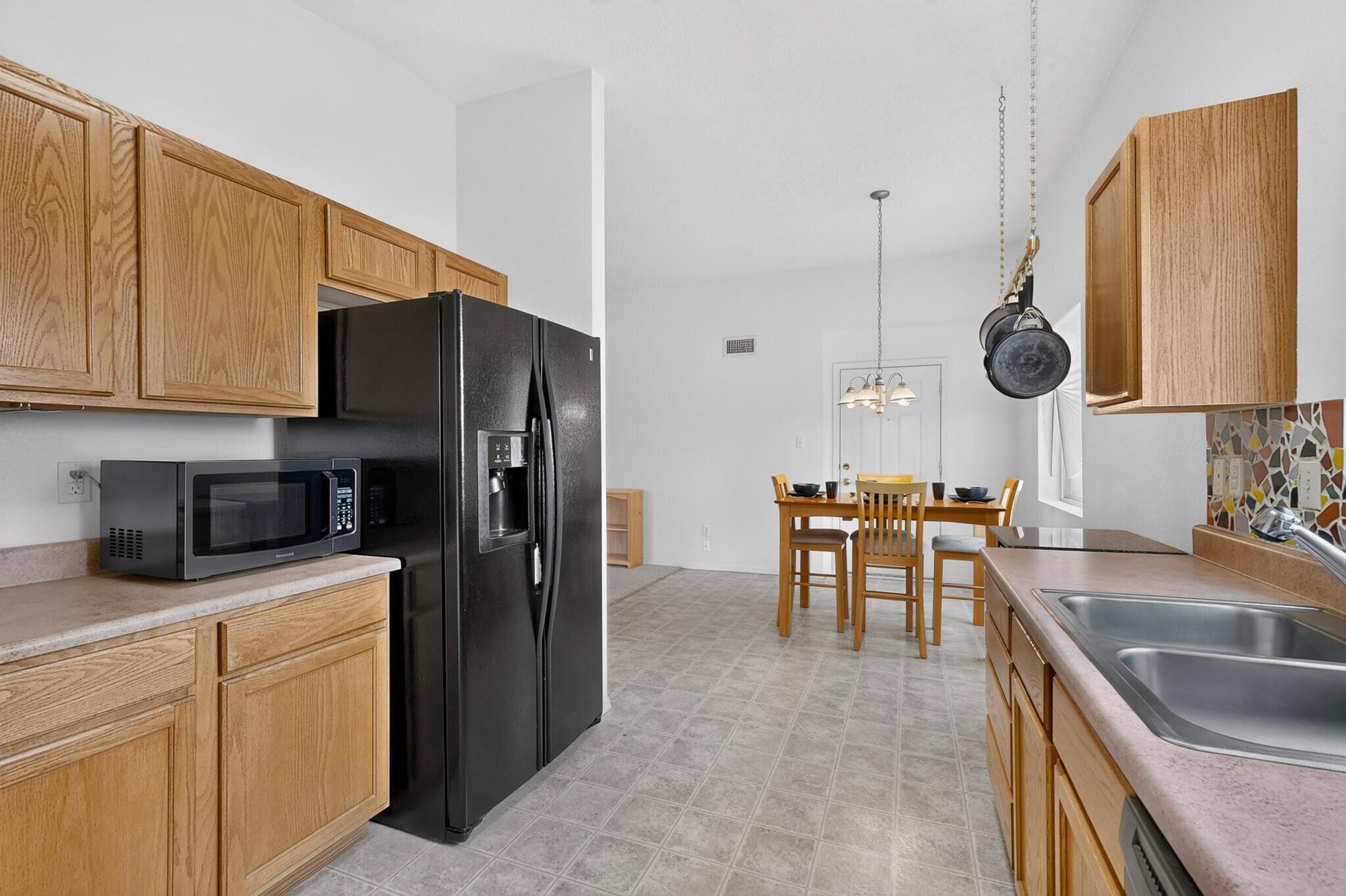 Photo 19 — 6001 Murcia Avenue NW