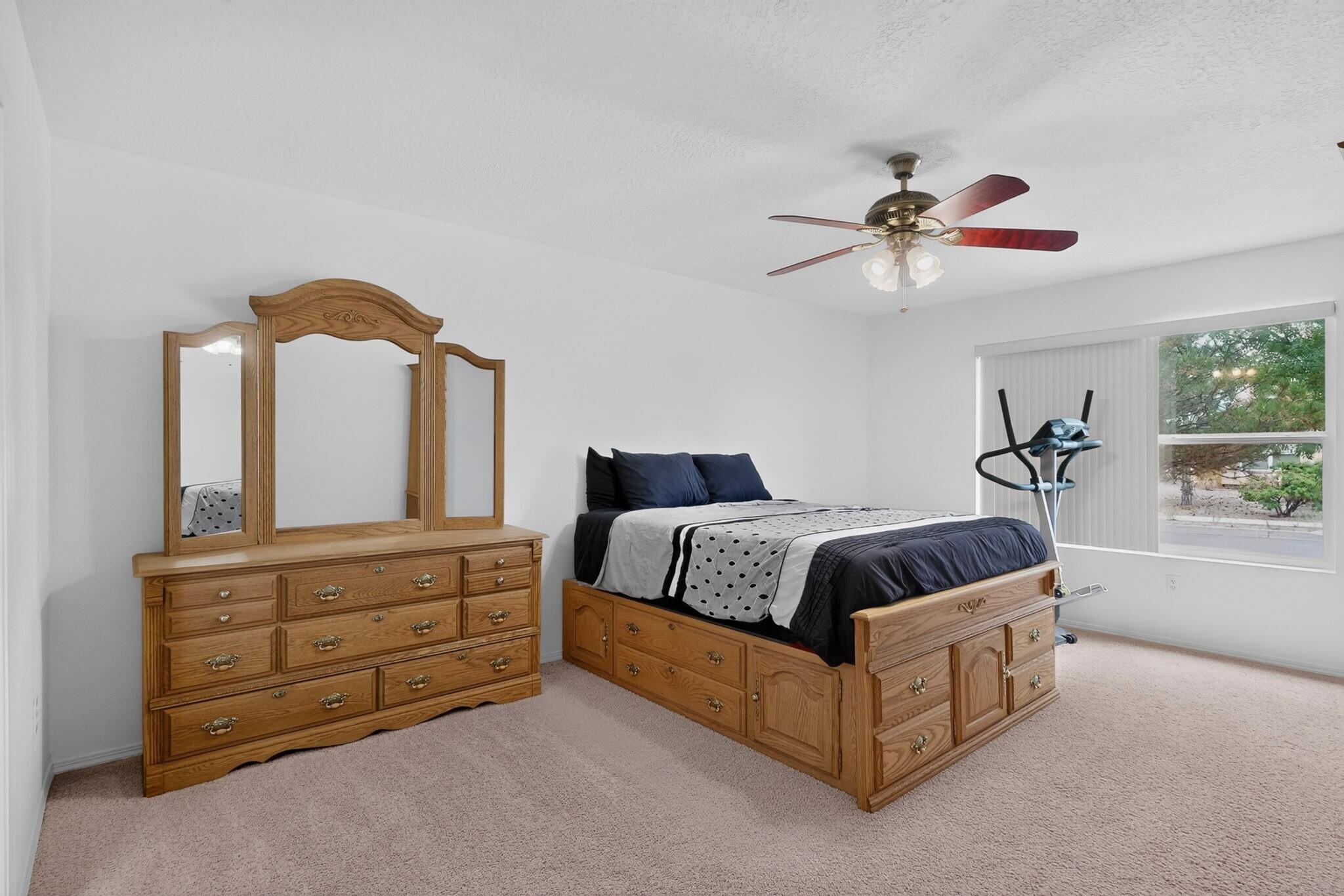 Photo 16 — 6001 Murcia Avenue NW