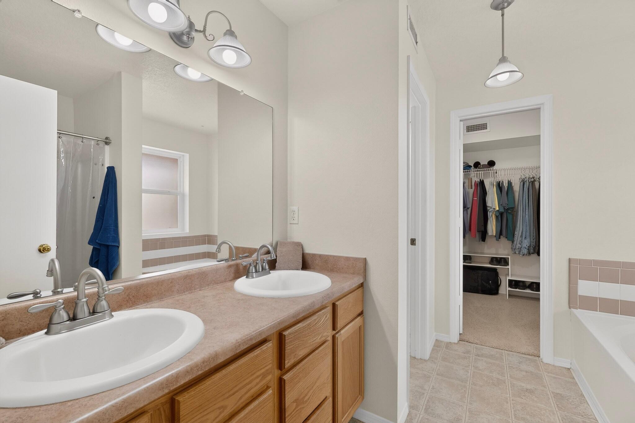 Photo 20 — 6001 Murcia Avenue NW