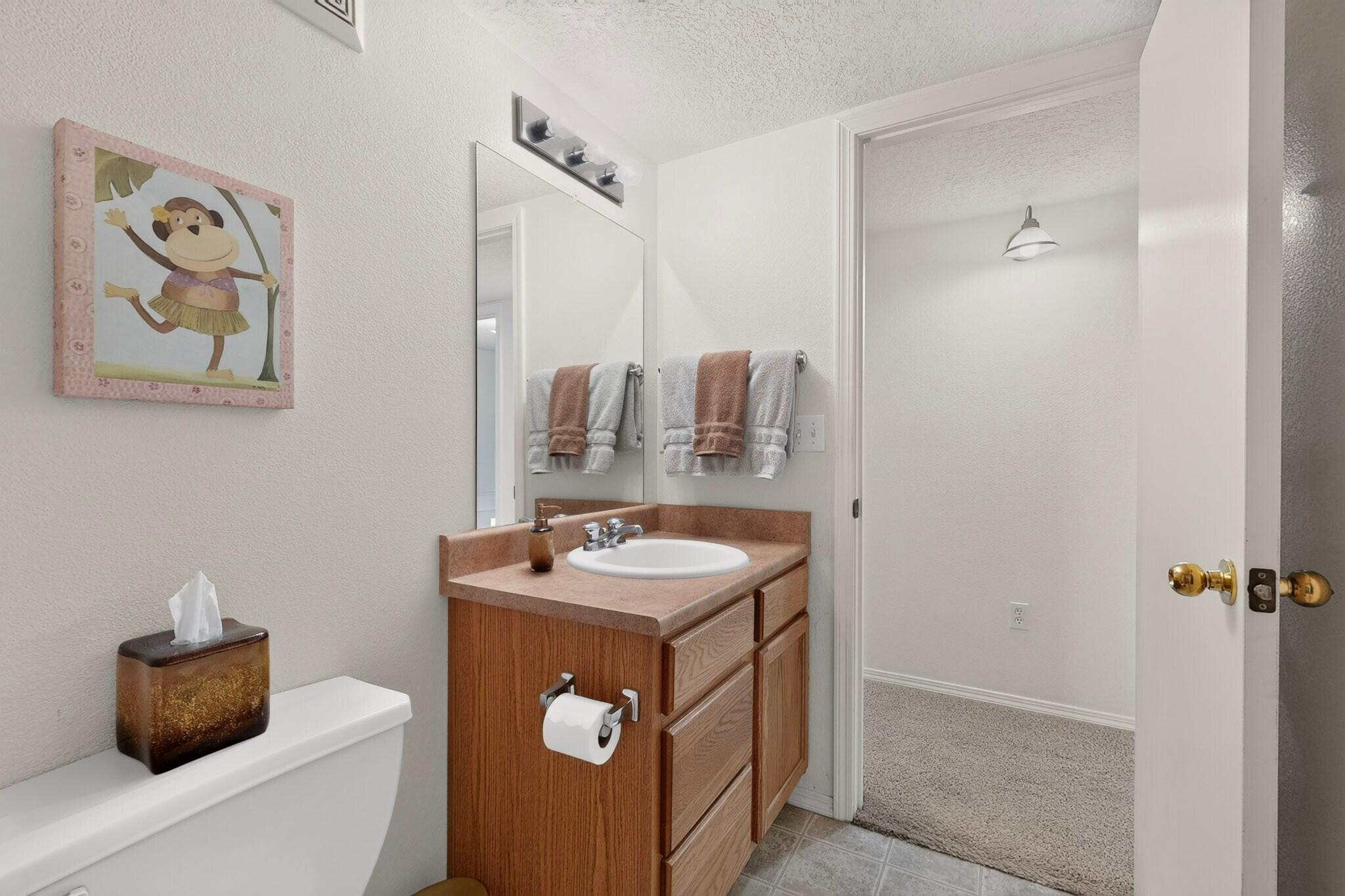 Photo 13 — 6001 Murcia Avenue NW