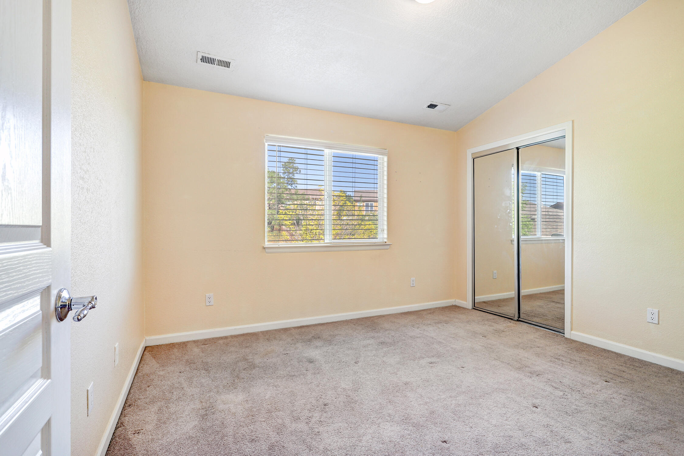 Photo 11 — 10101 Avenida Vista Sol NW