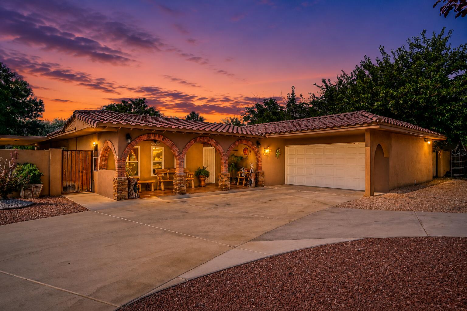 Photo 3 — 4900 Fairfax Drive NW