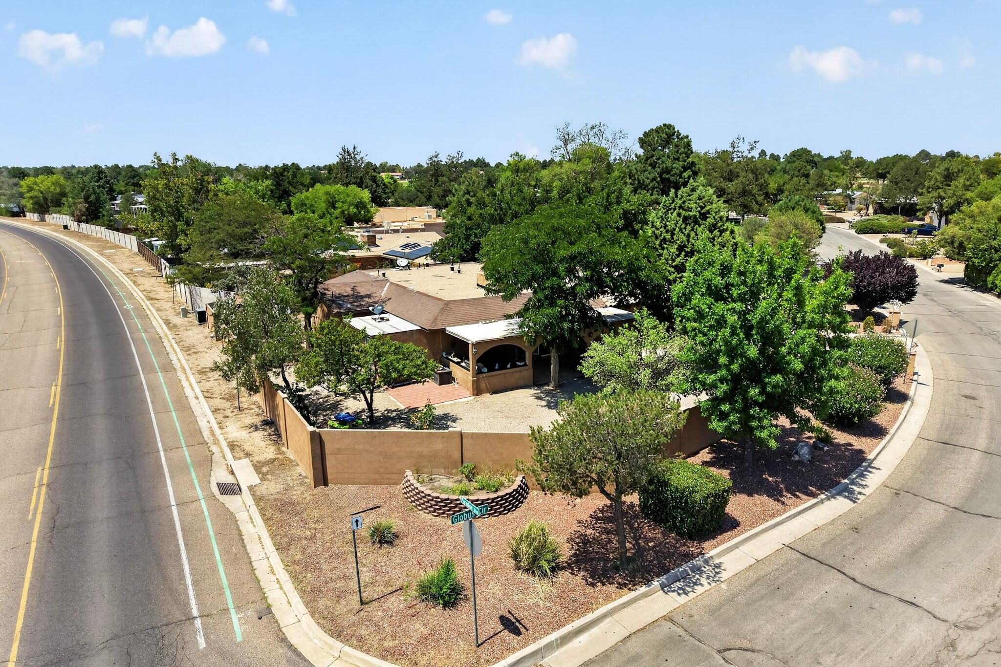 Photo 10 — 4900 Fairfax Drive NW