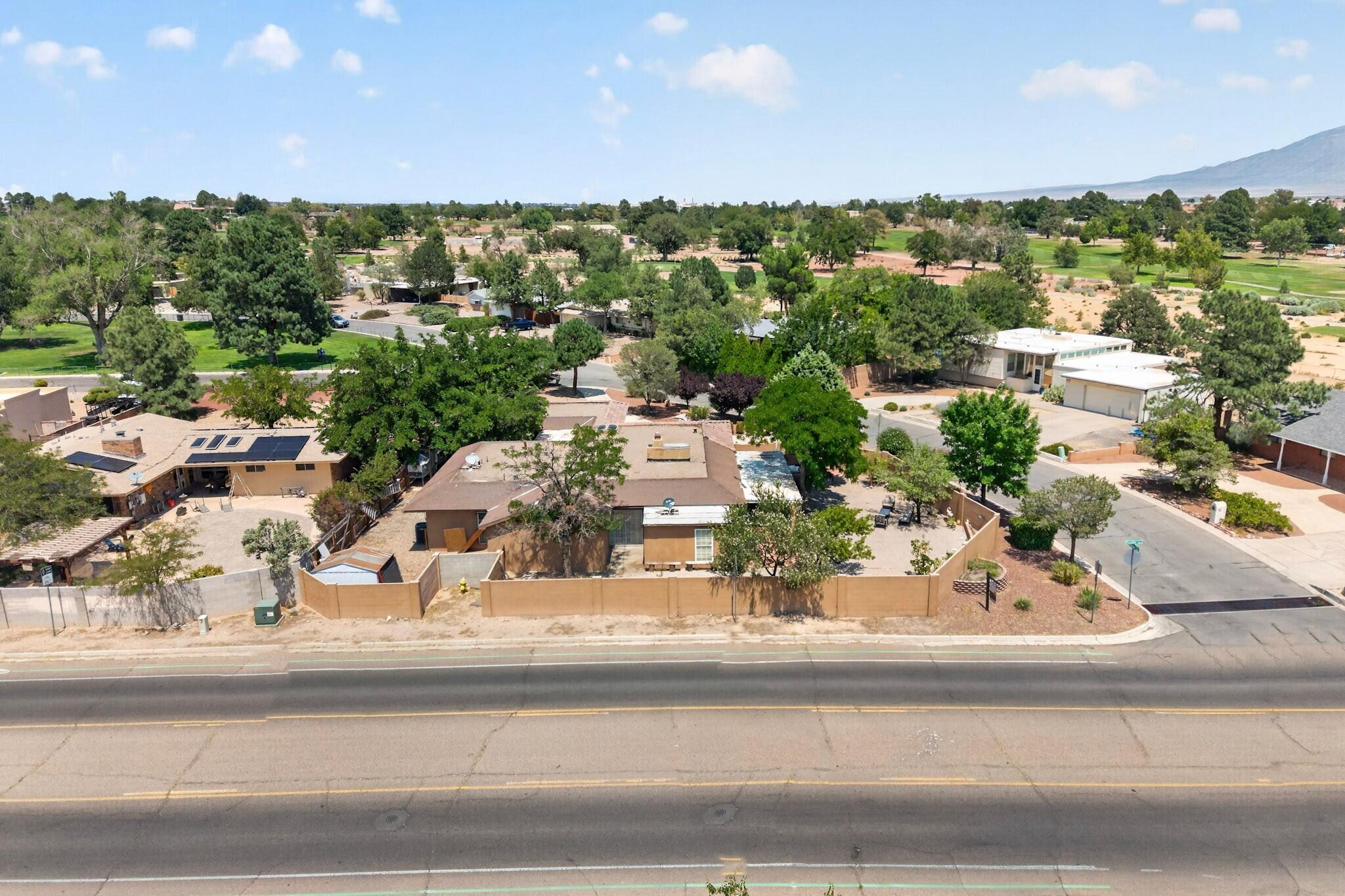 Photo 6 — 4900 Fairfax Drive NW