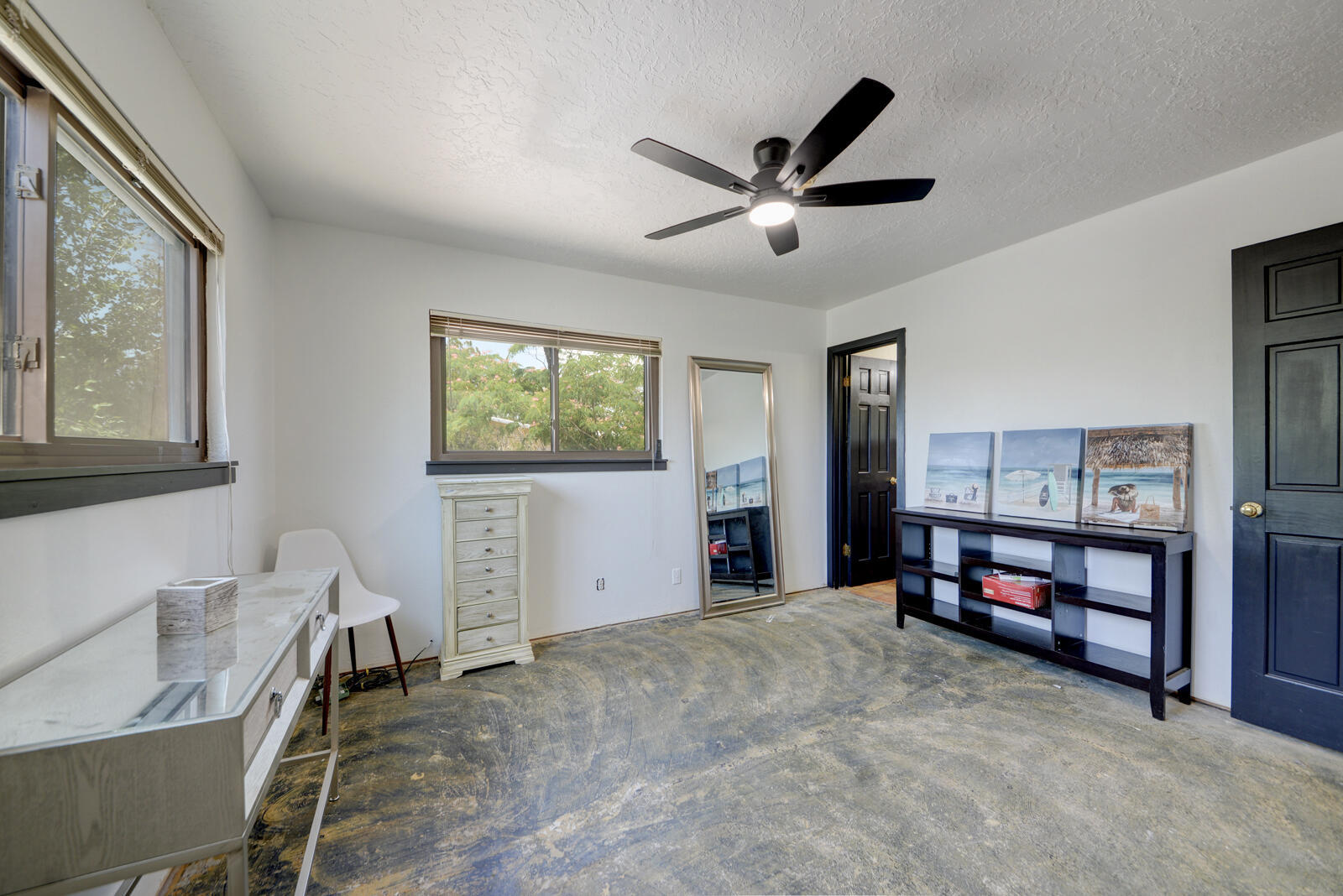 Photo 15 — 5804 Chaparral Circle NW