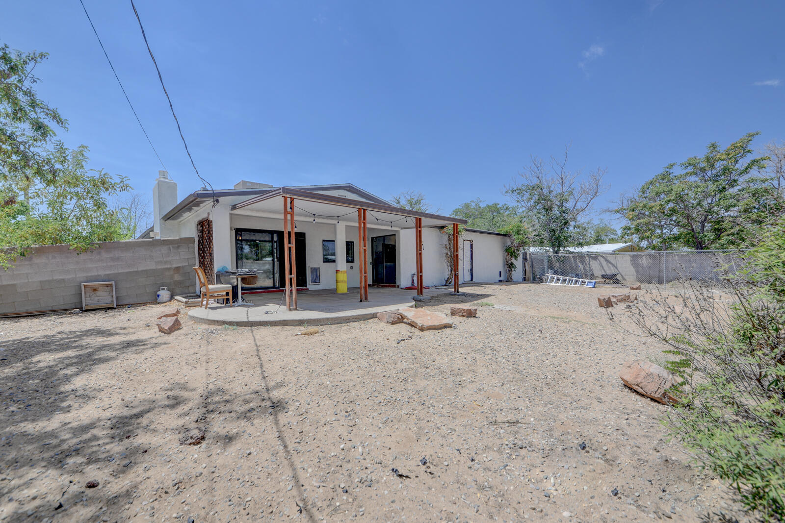 Photo 9 — 5804 Chaparral Circle NW