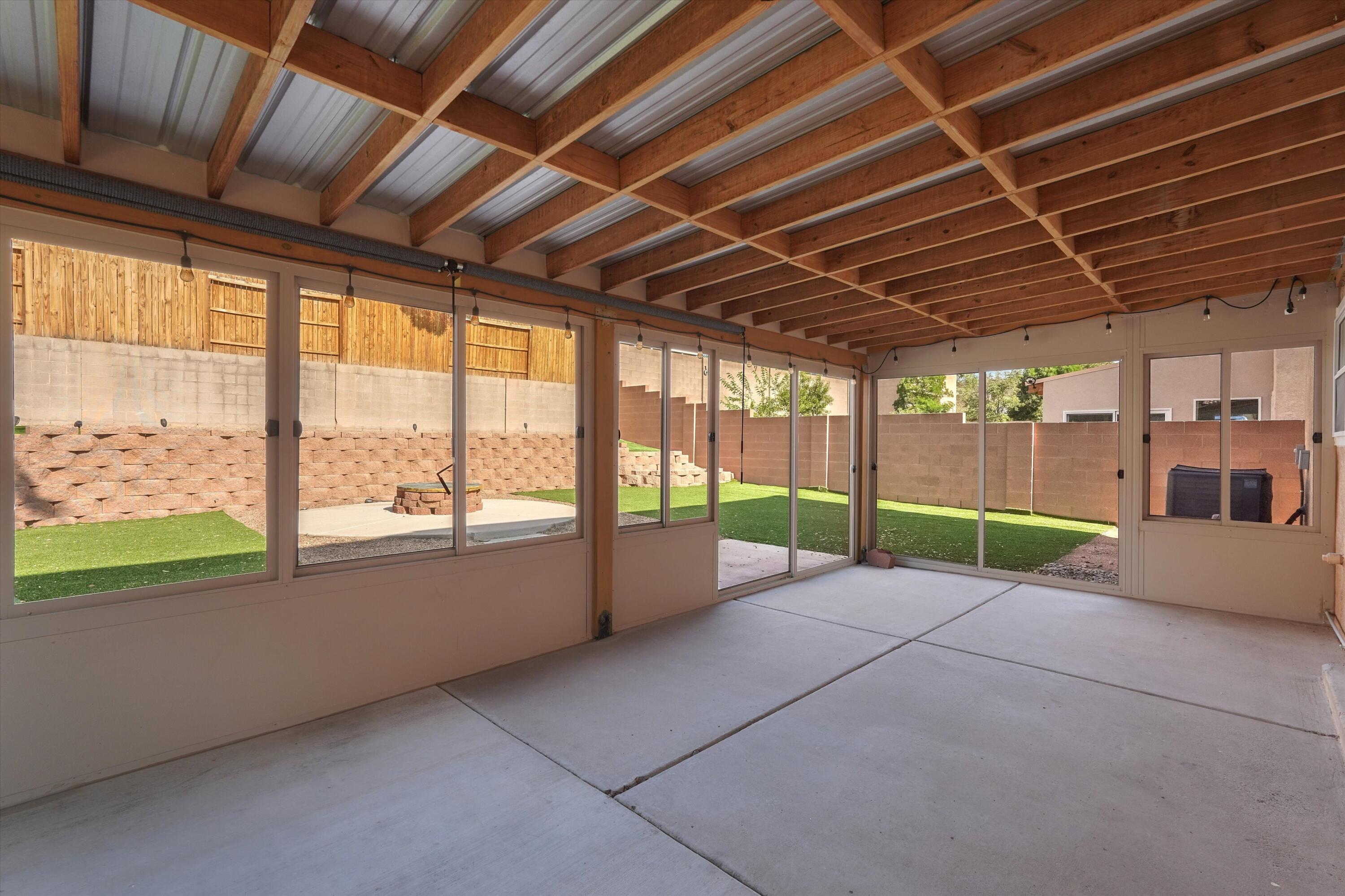 Photo 18 — 10939 Argonite Drive NW