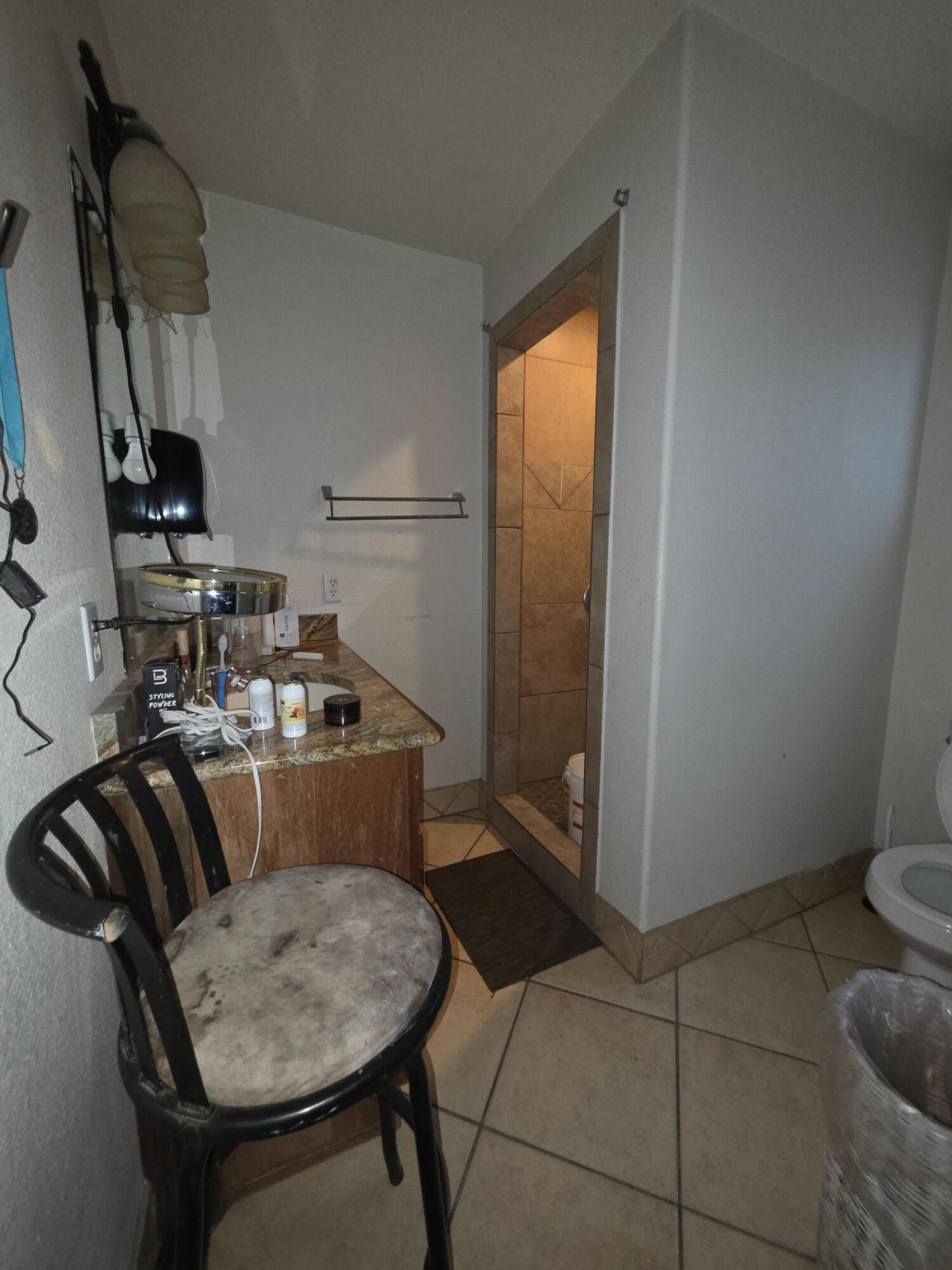 Photo 12 — 1214 2nd Avenue NW
