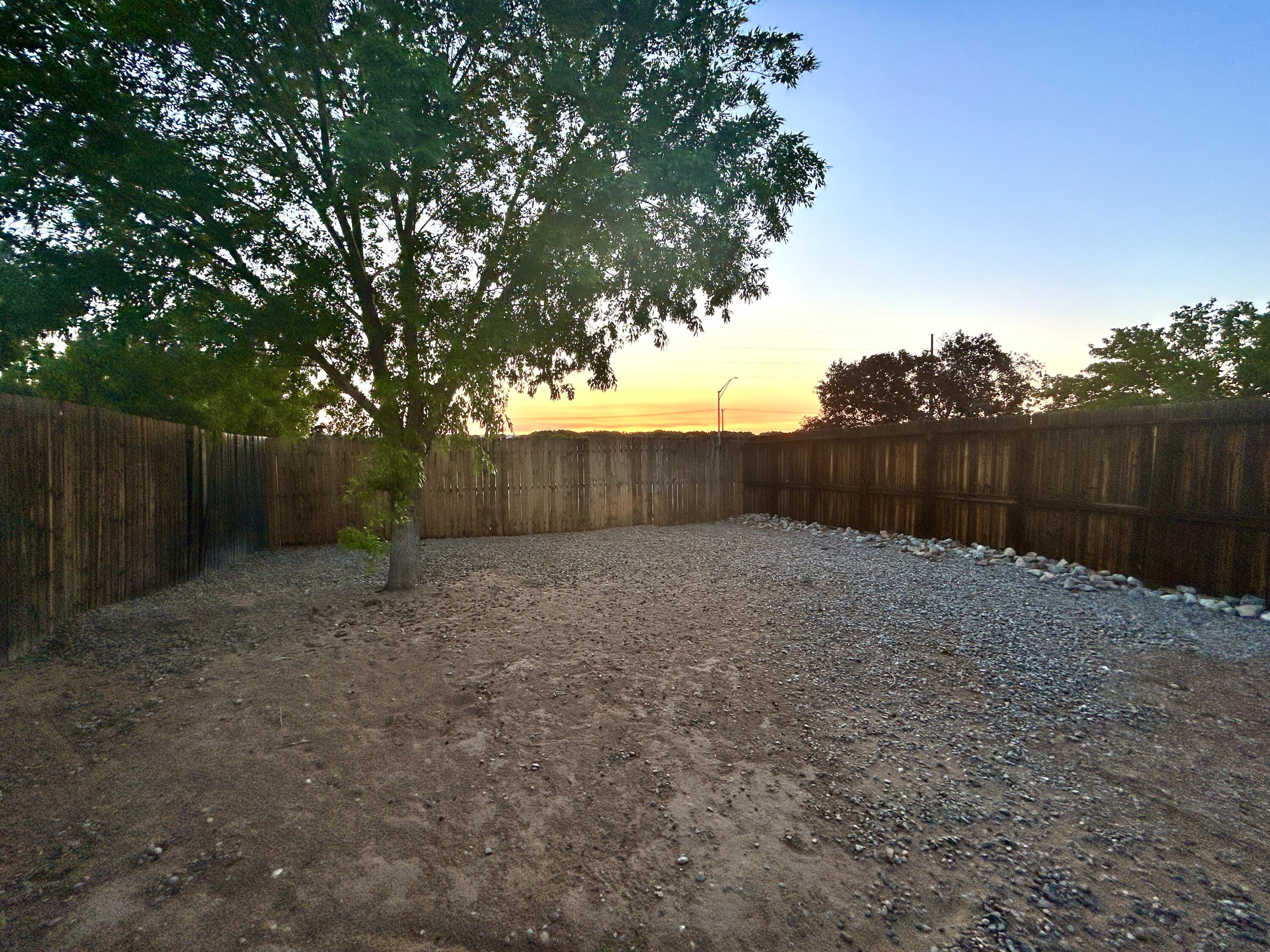 Photo 8 — 85 Hartel Place