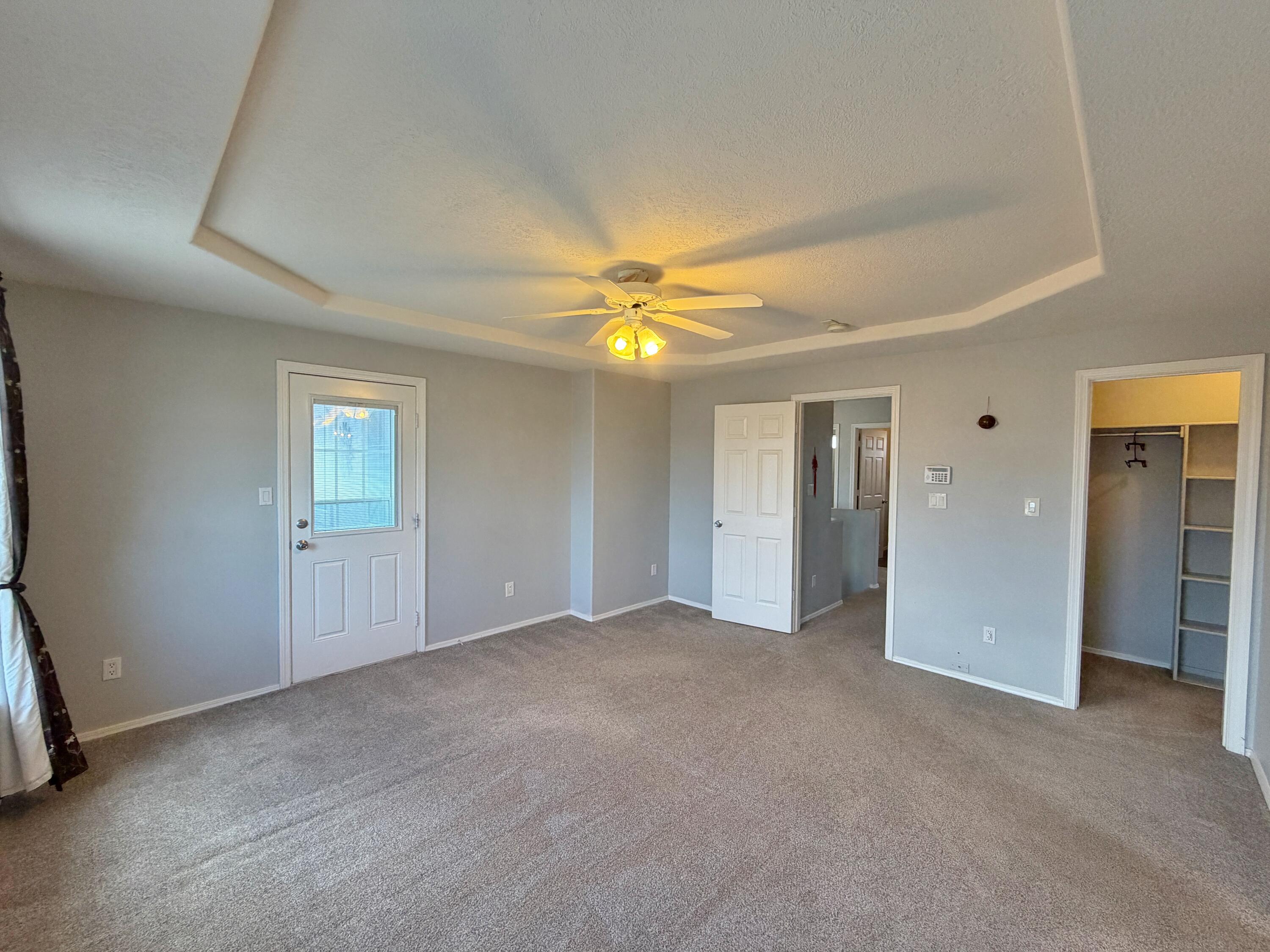Photo 11 — 7300 Tricia Road NE