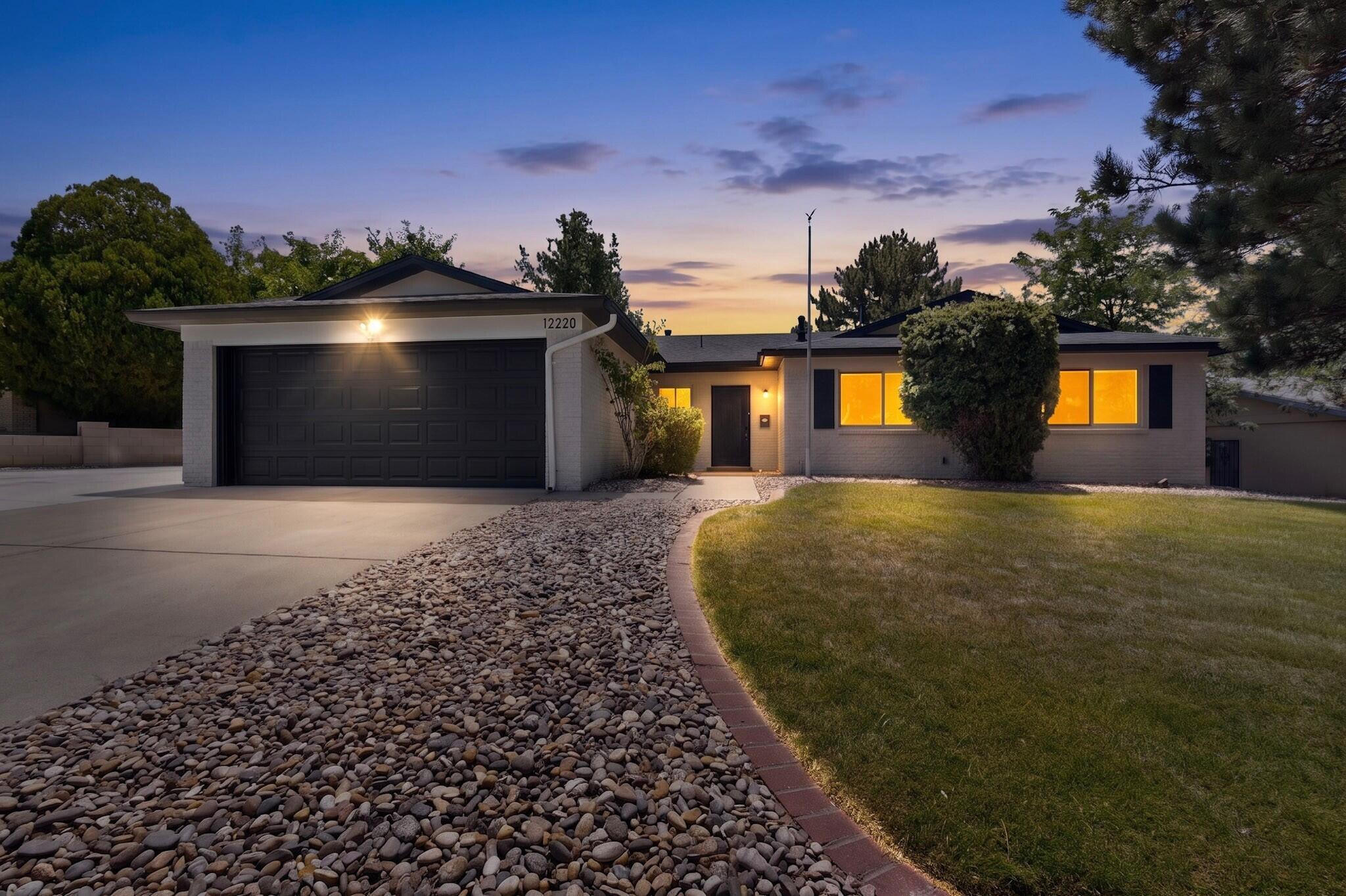 Photo 11 — 12220 Palm Springs Avenue NE