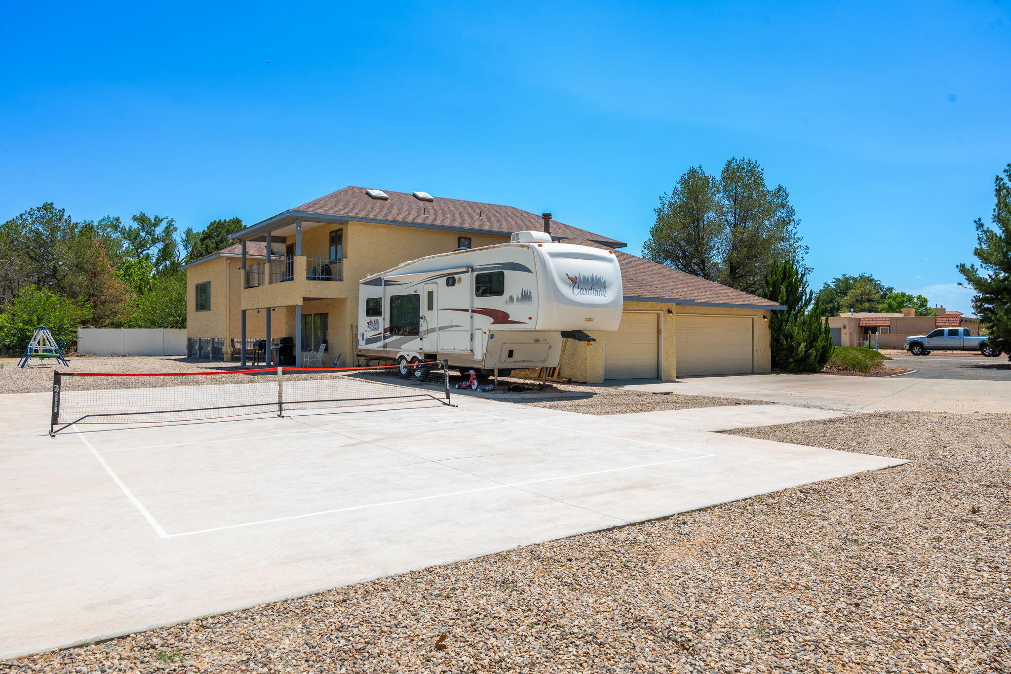 Photo 9 — 607 Willowbrook Lane