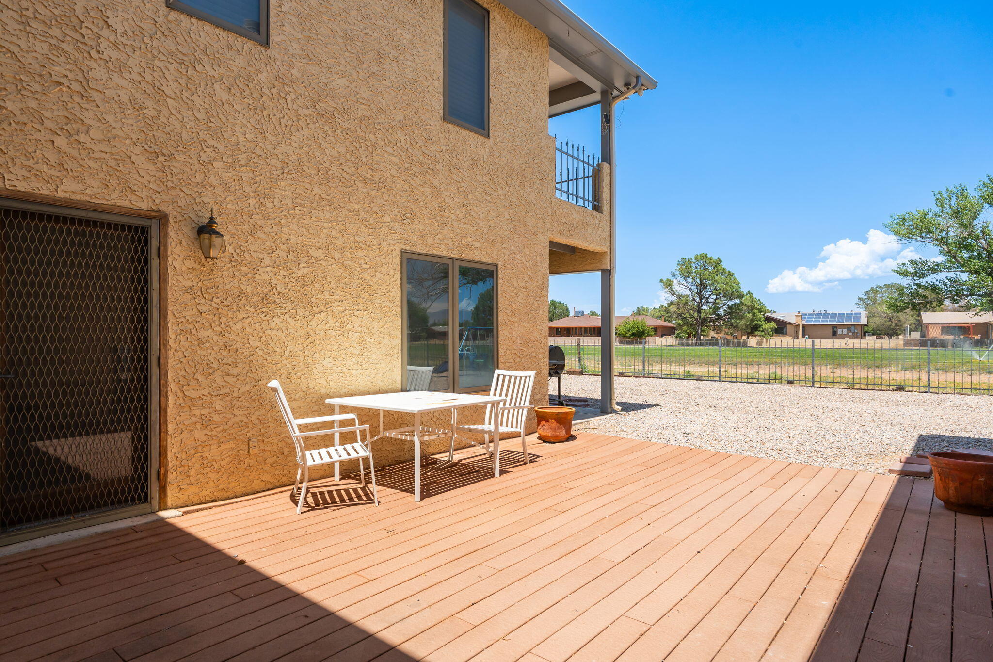 Photo 11 — 607 Willowbrook Lane