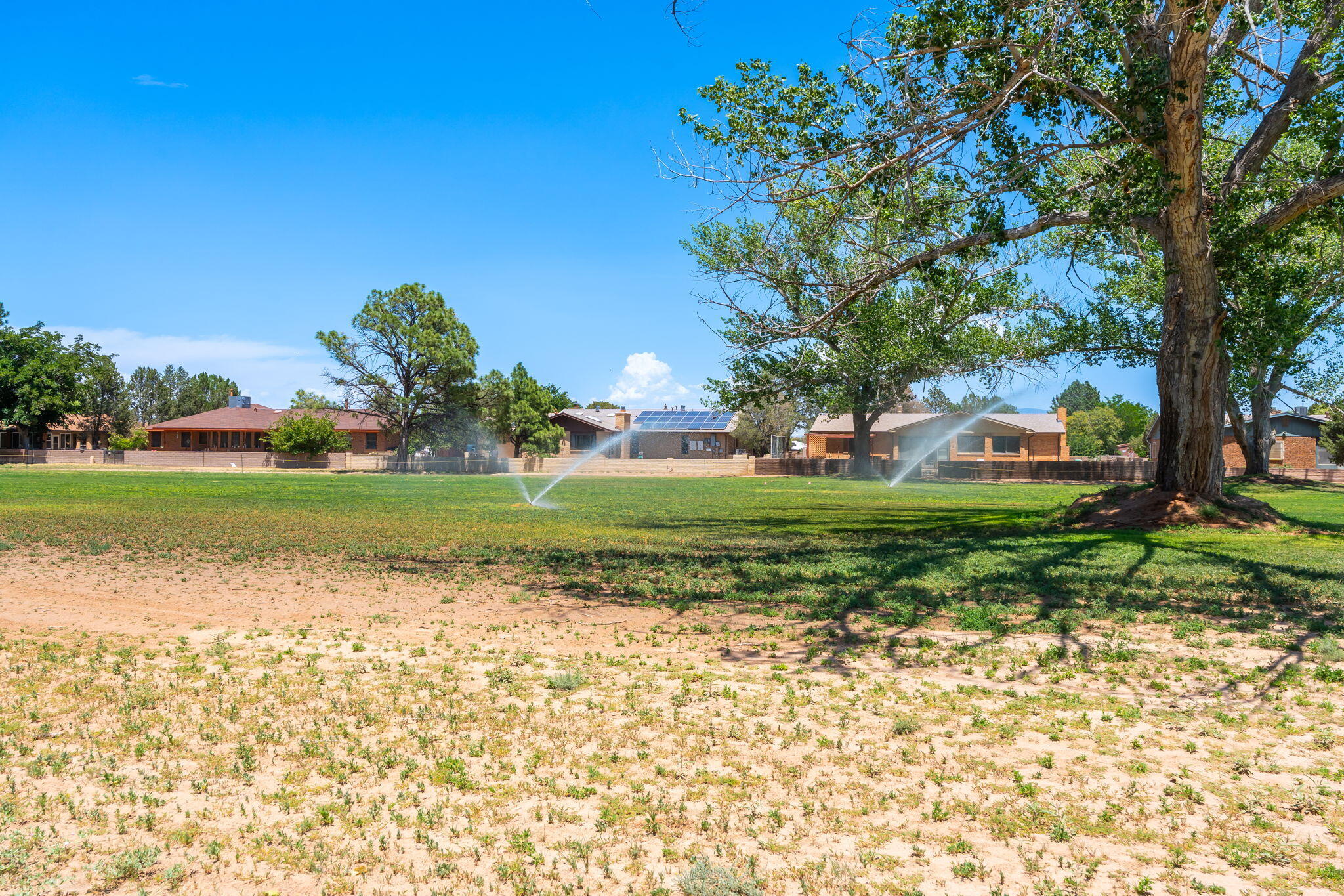 Photo 13 — 607 Willowbrook Lane