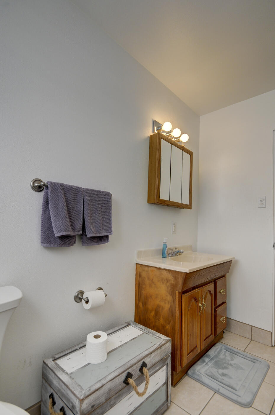 Photo 16 — 1616 Coal Avenue SE C
