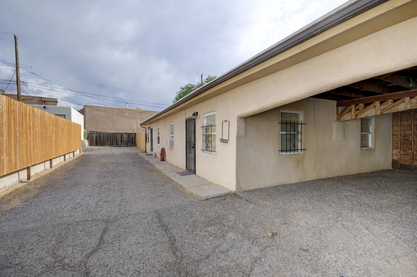 Photo 3 — 1616 Coal Avenue SE C
