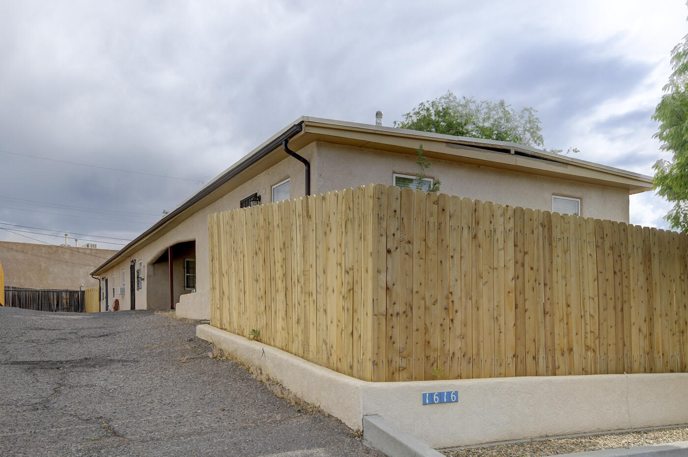 Photo 10 — 1616 Coal Avenue SE C