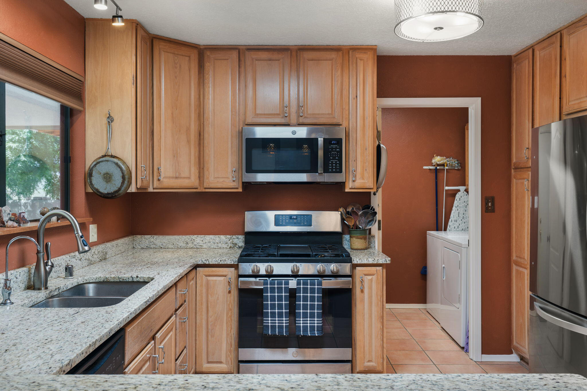 Photo 12 — 100 Sherlock Court