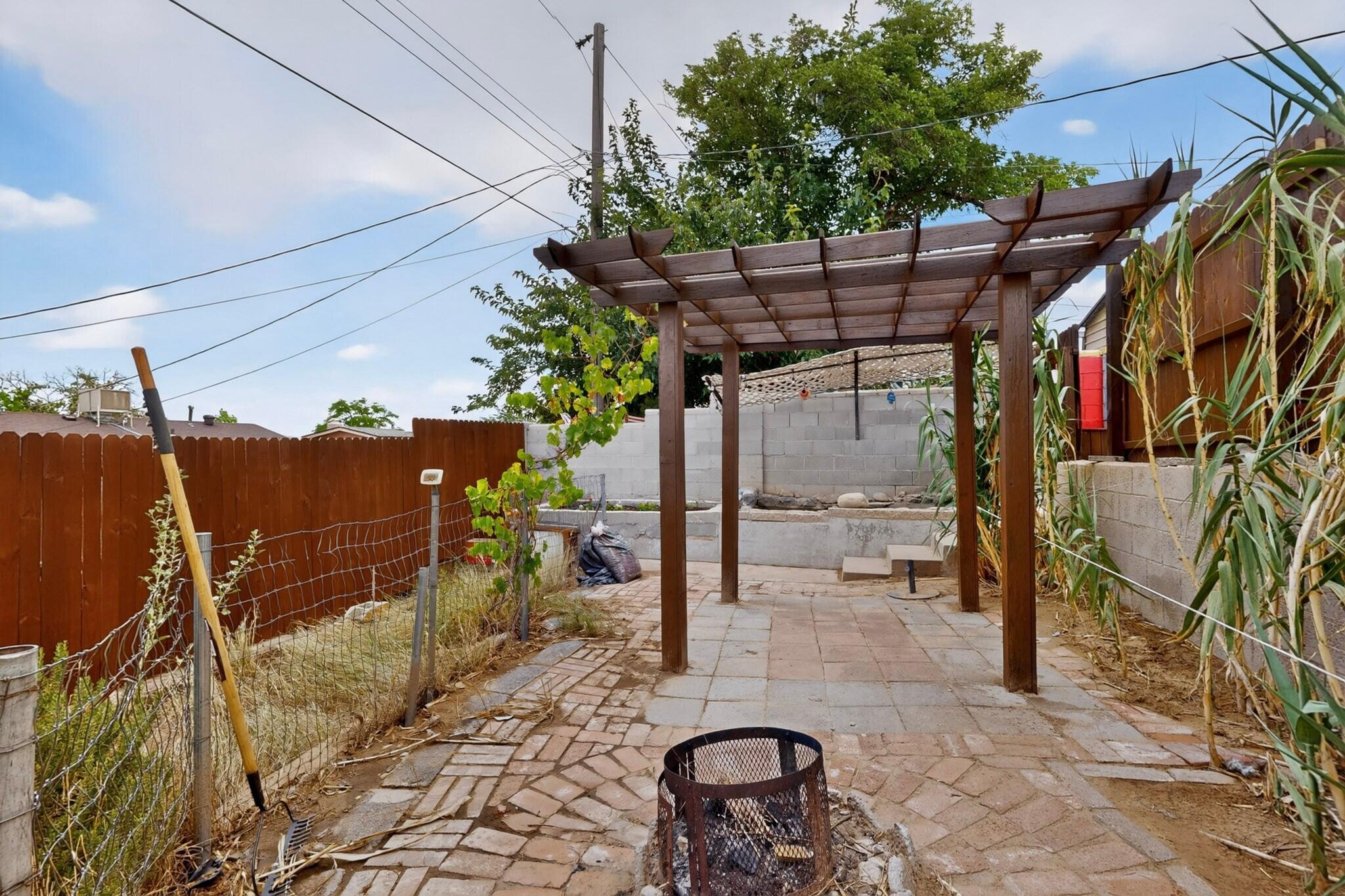 Photo 8 — 1314 Del Monte Trail SW