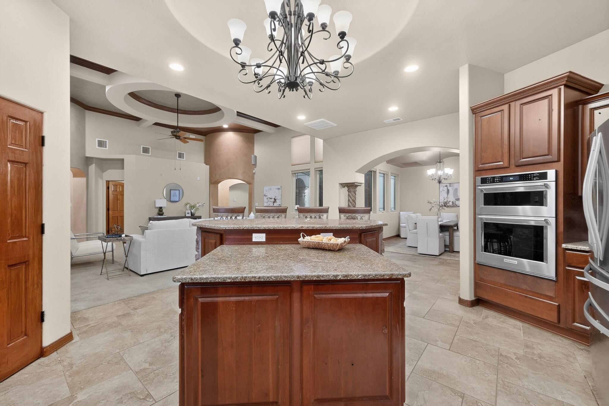 Photo 17 — 8200 Grape Harvest Court NE