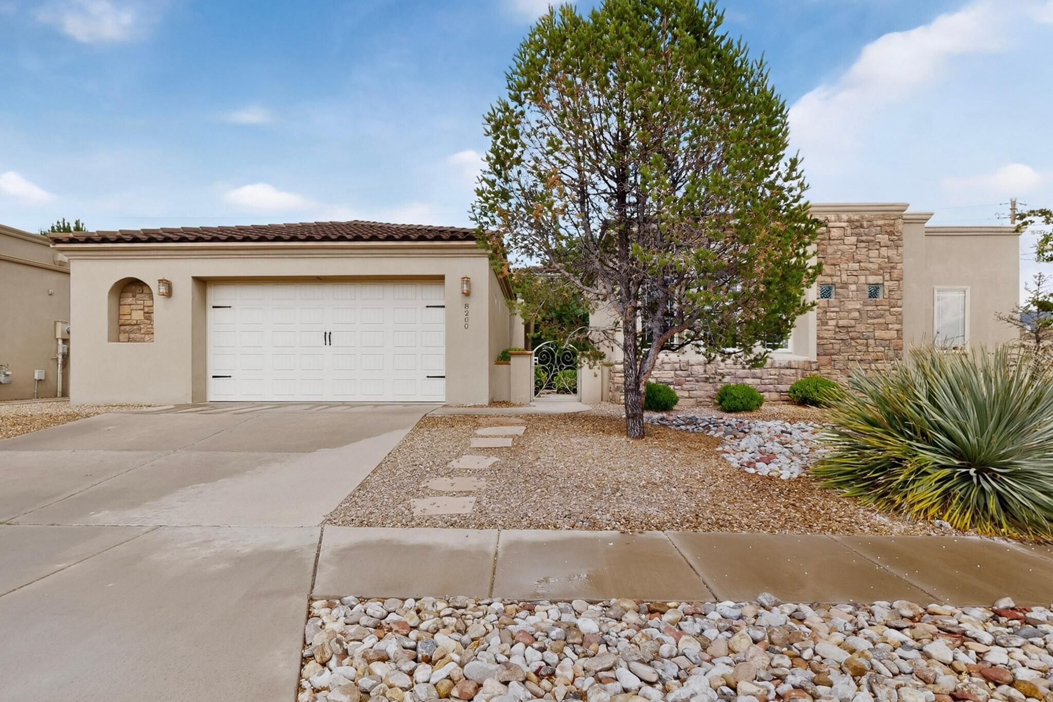 Photo 9 — 8200 Grape Harvest Court NE