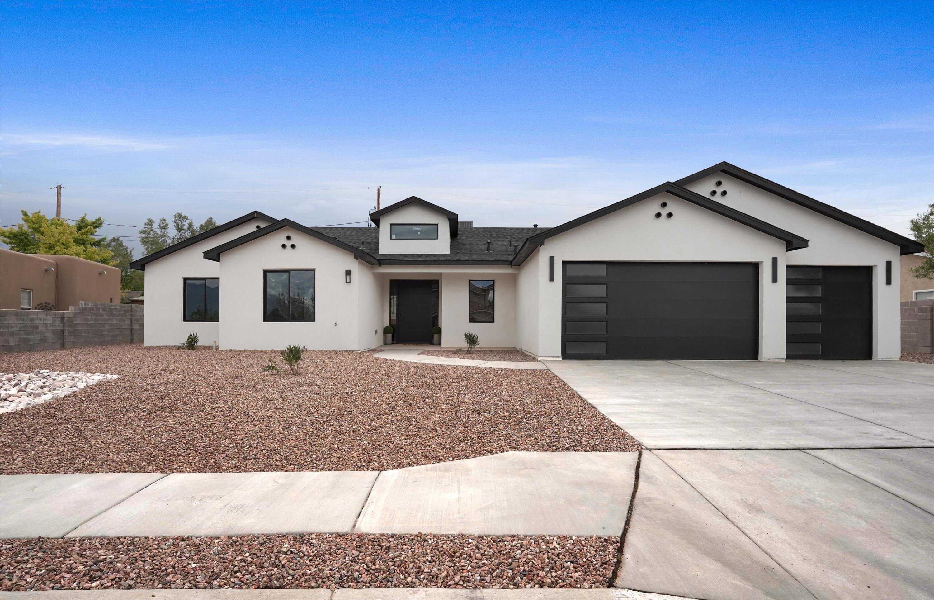 4840 Dodge Avenue NW, Albuquerque, NM 87114