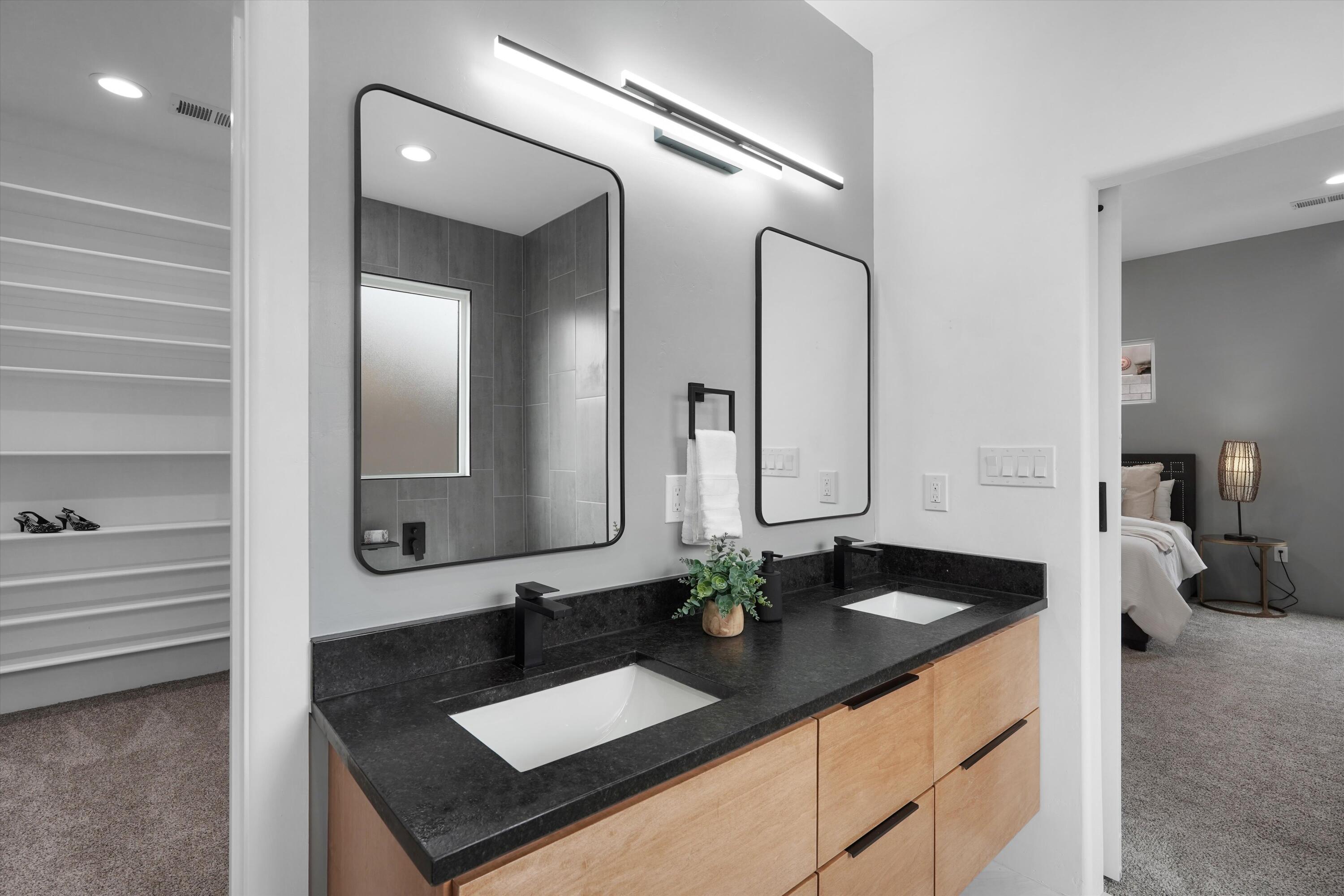 Photo 3 — 4840 Dodge Avenue NW