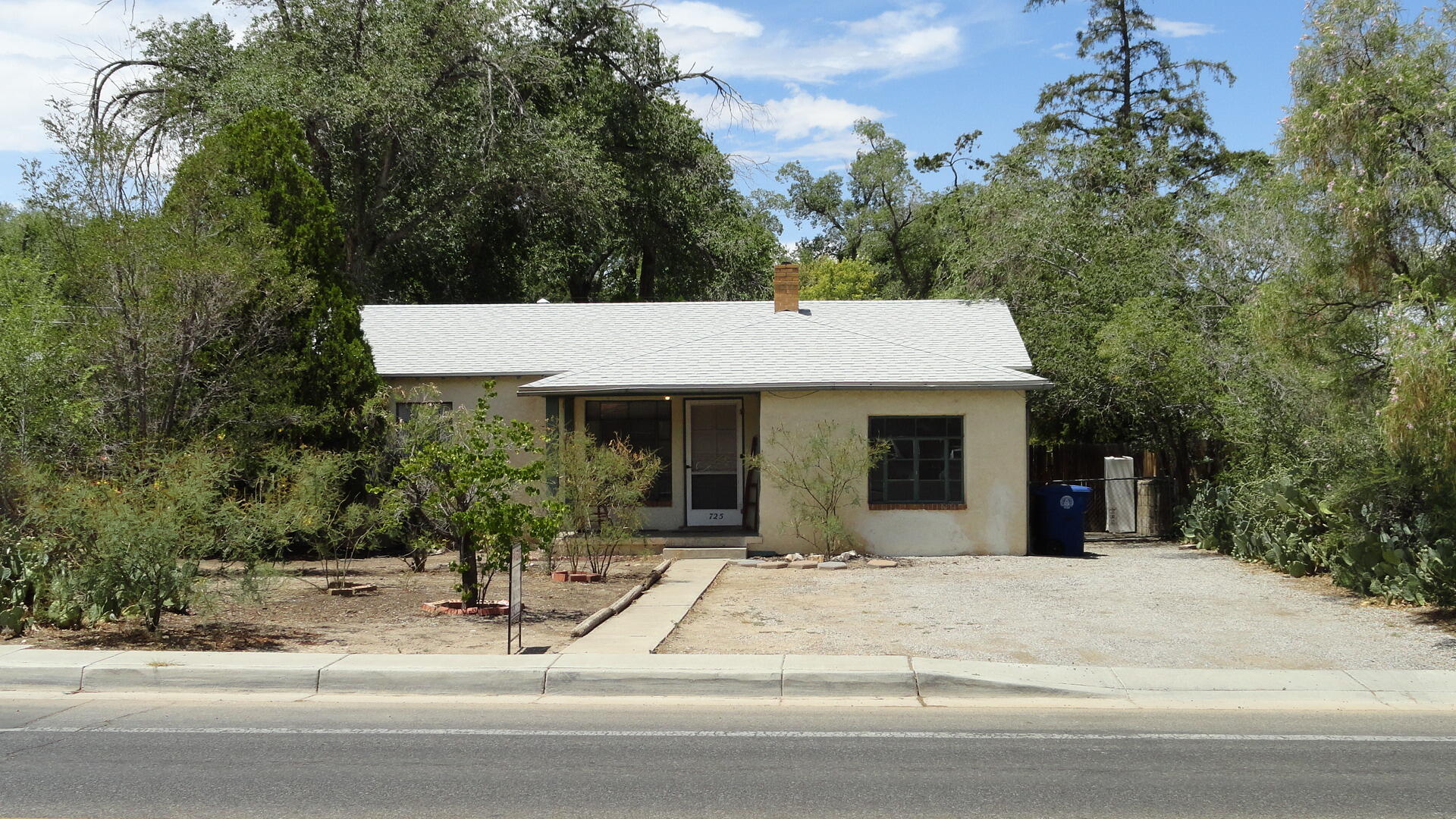 725 Carlisle Boulevard NE, Albuquerque, NM 87106