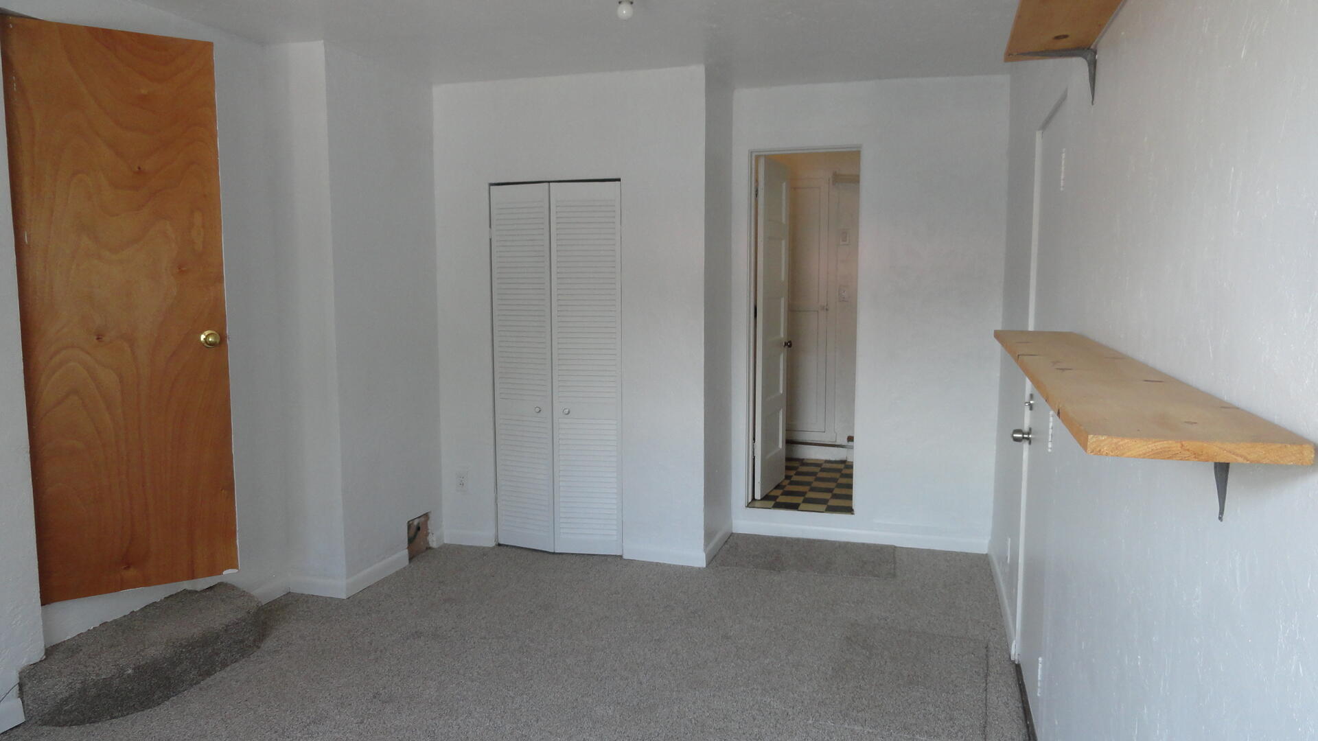 Photo 4 — 725 Carlisle Boulevard NE