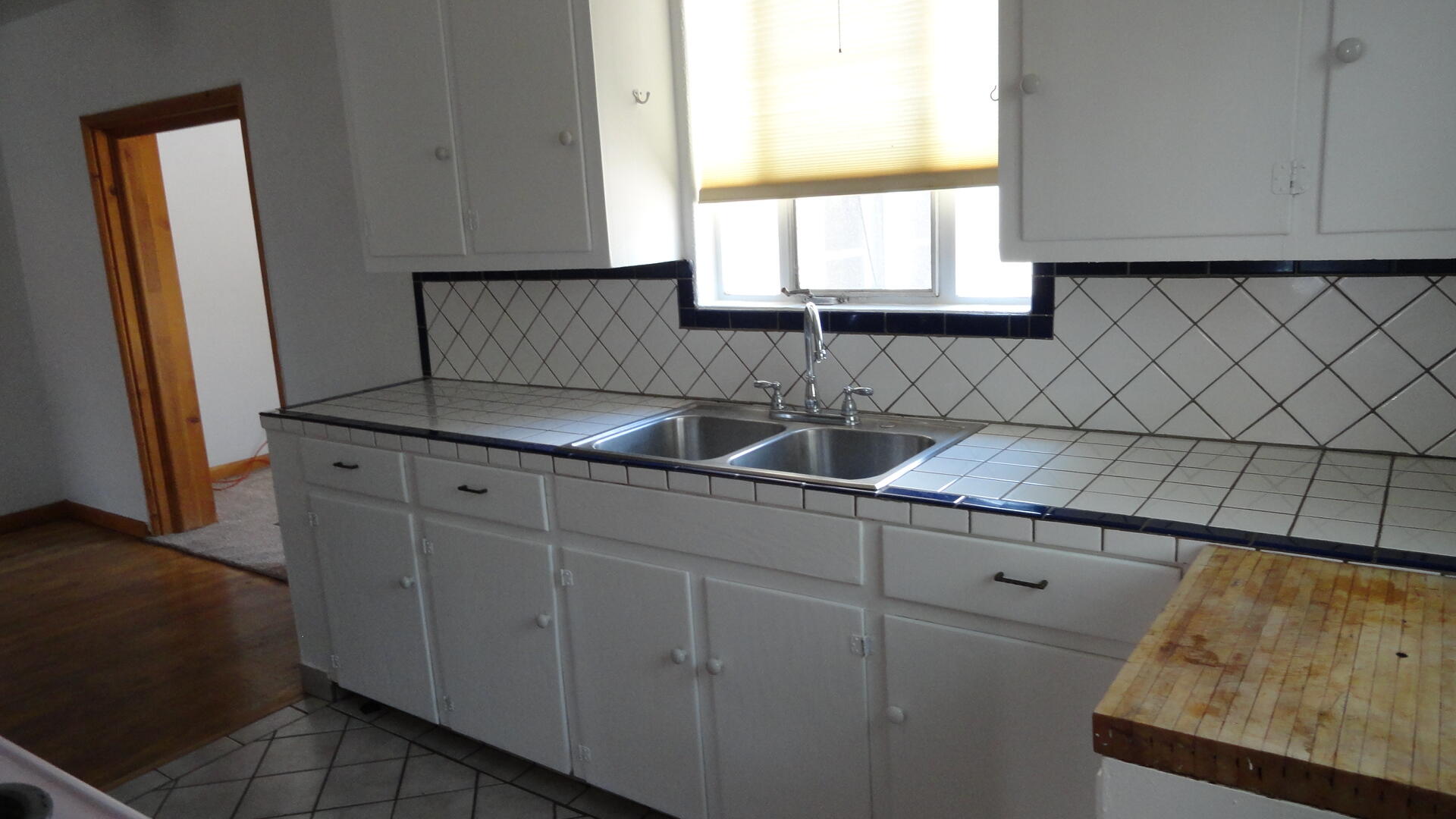 Photo 9 — 725 Carlisle Boulevard NE