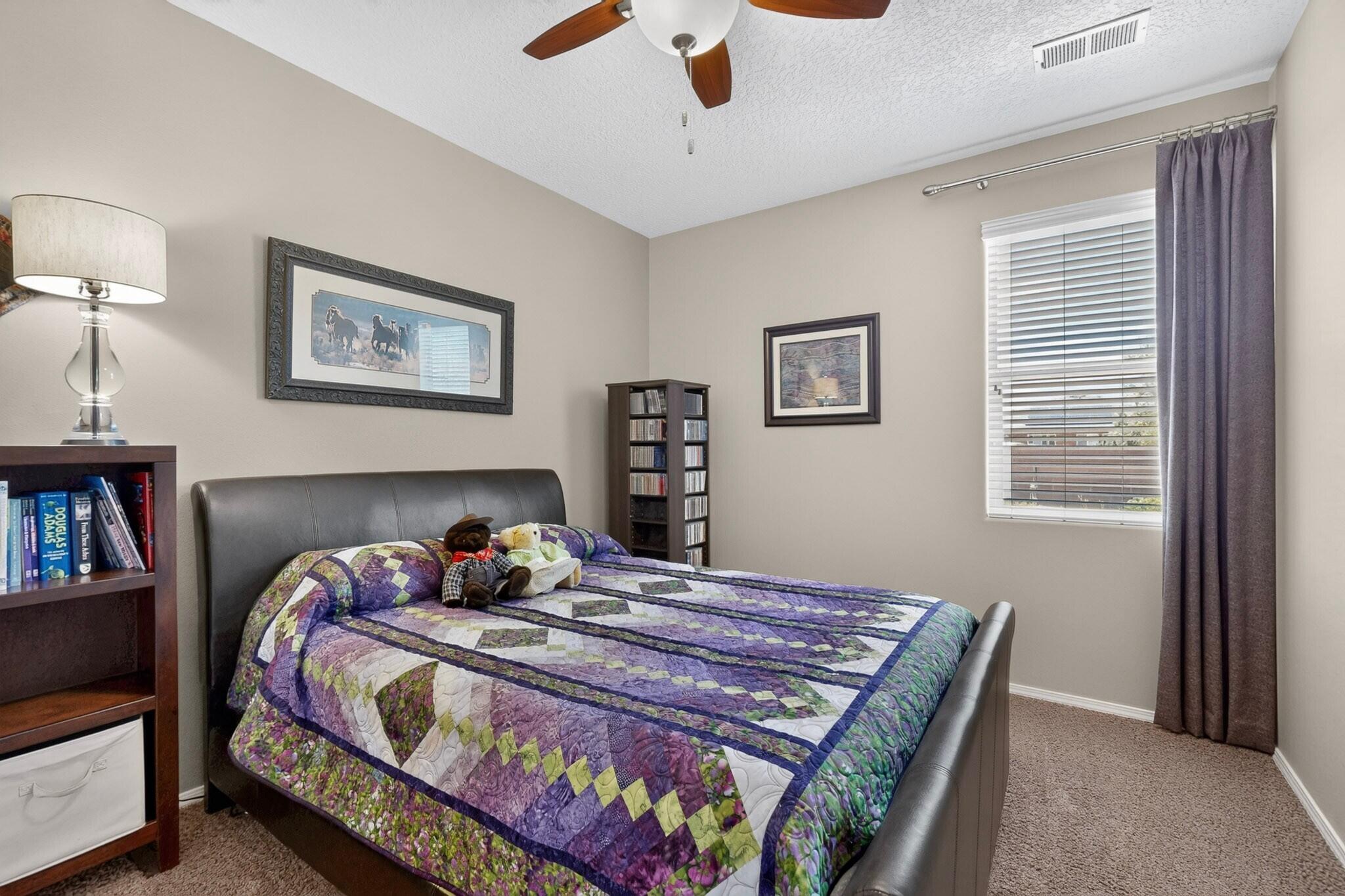 Photo 2 — 1623 Vista De Colinas Drive SE