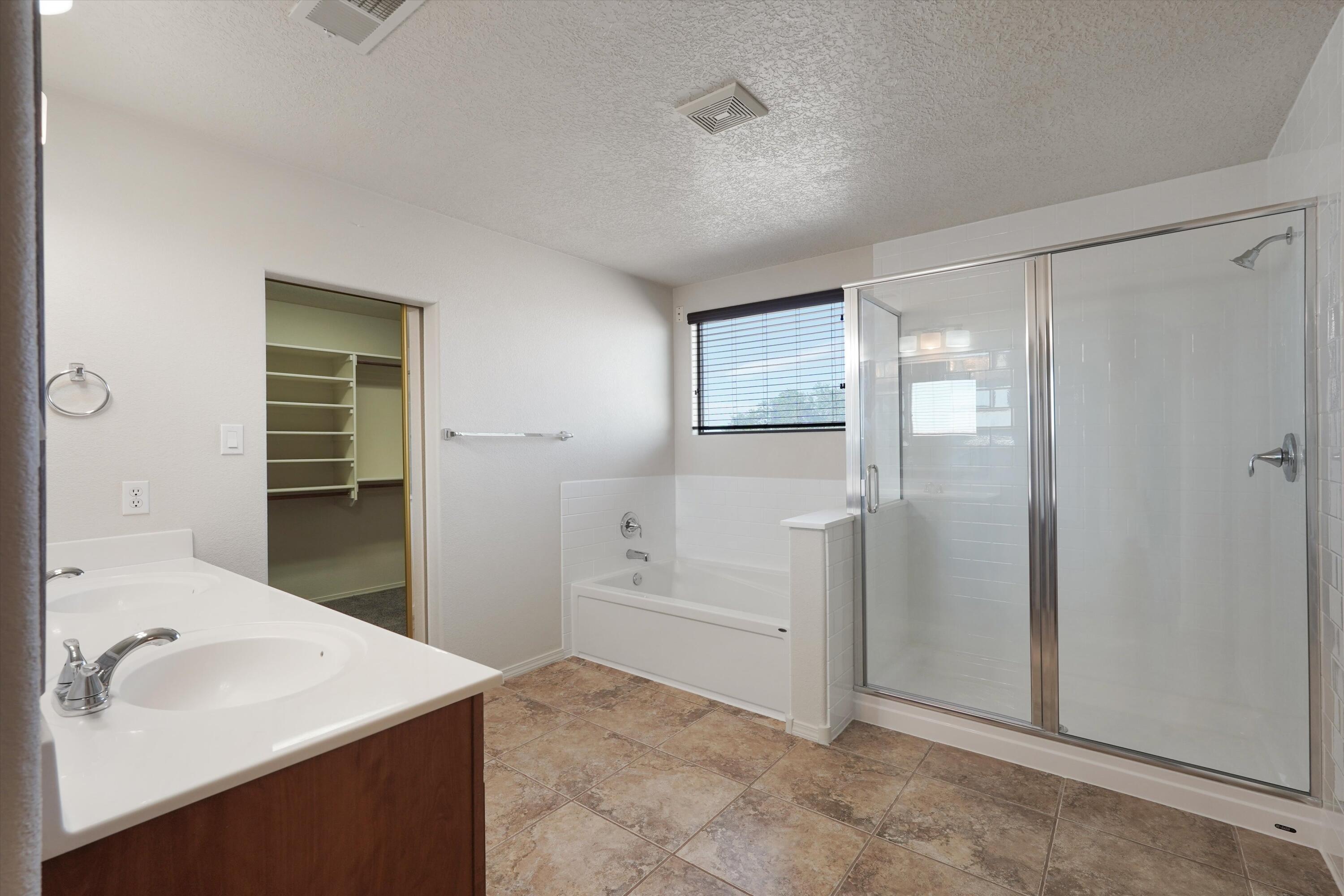 Photo 20 — 2132 Las Brisas Circle SE