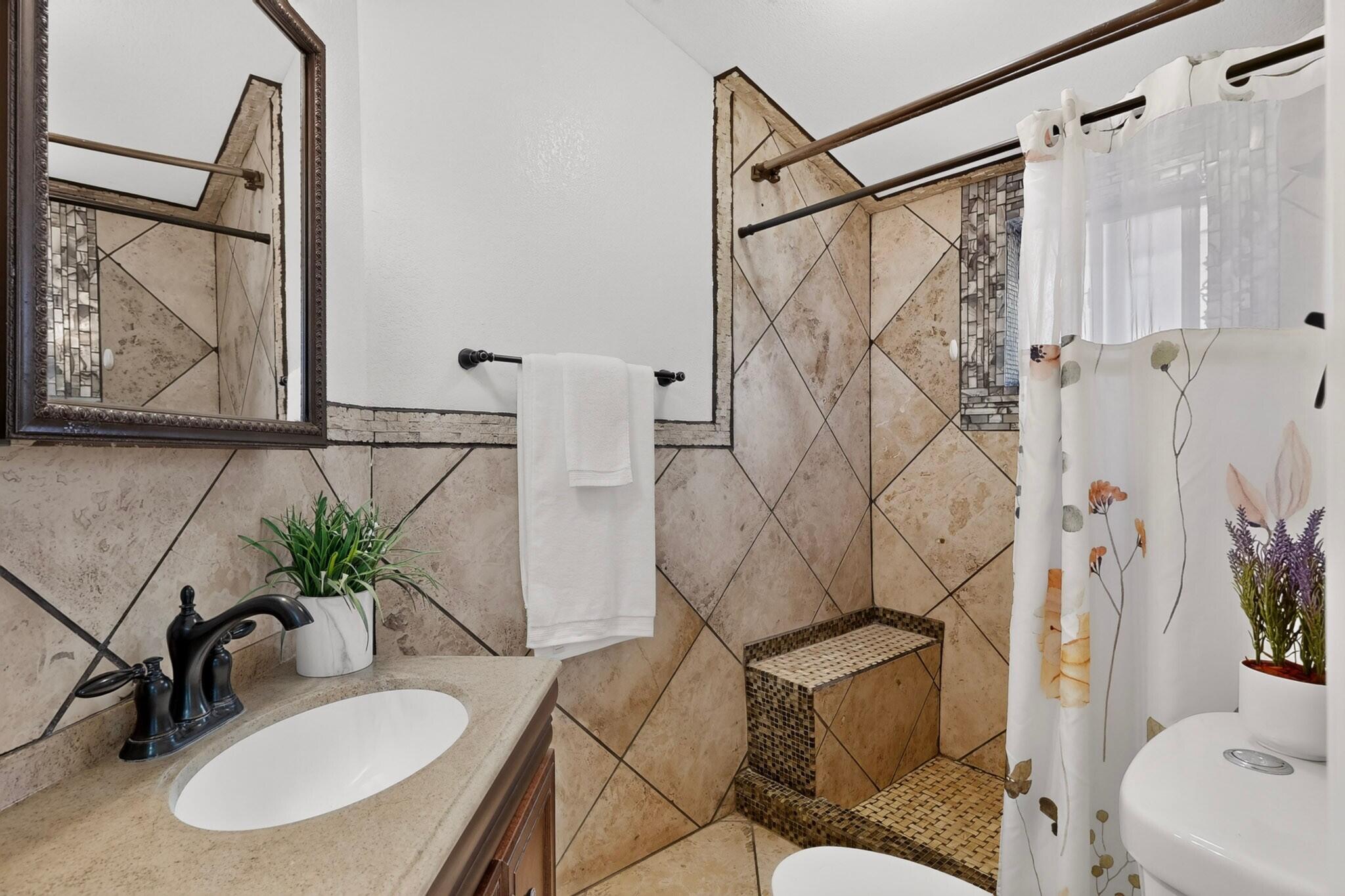 Photo 17 — 1216 Forrester Avenue NW
