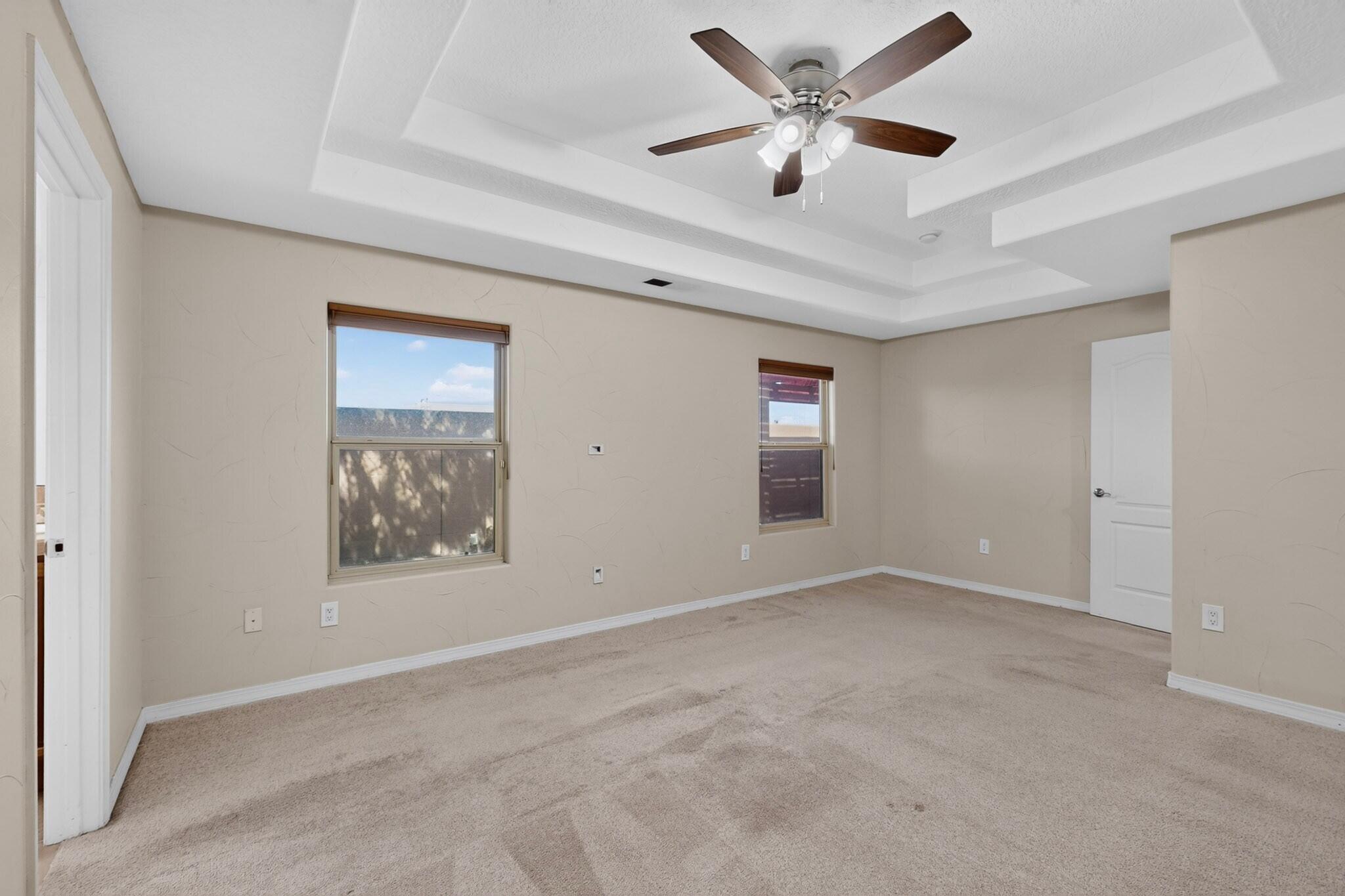 Photo 2 — 4505 Beresford Lane NW
