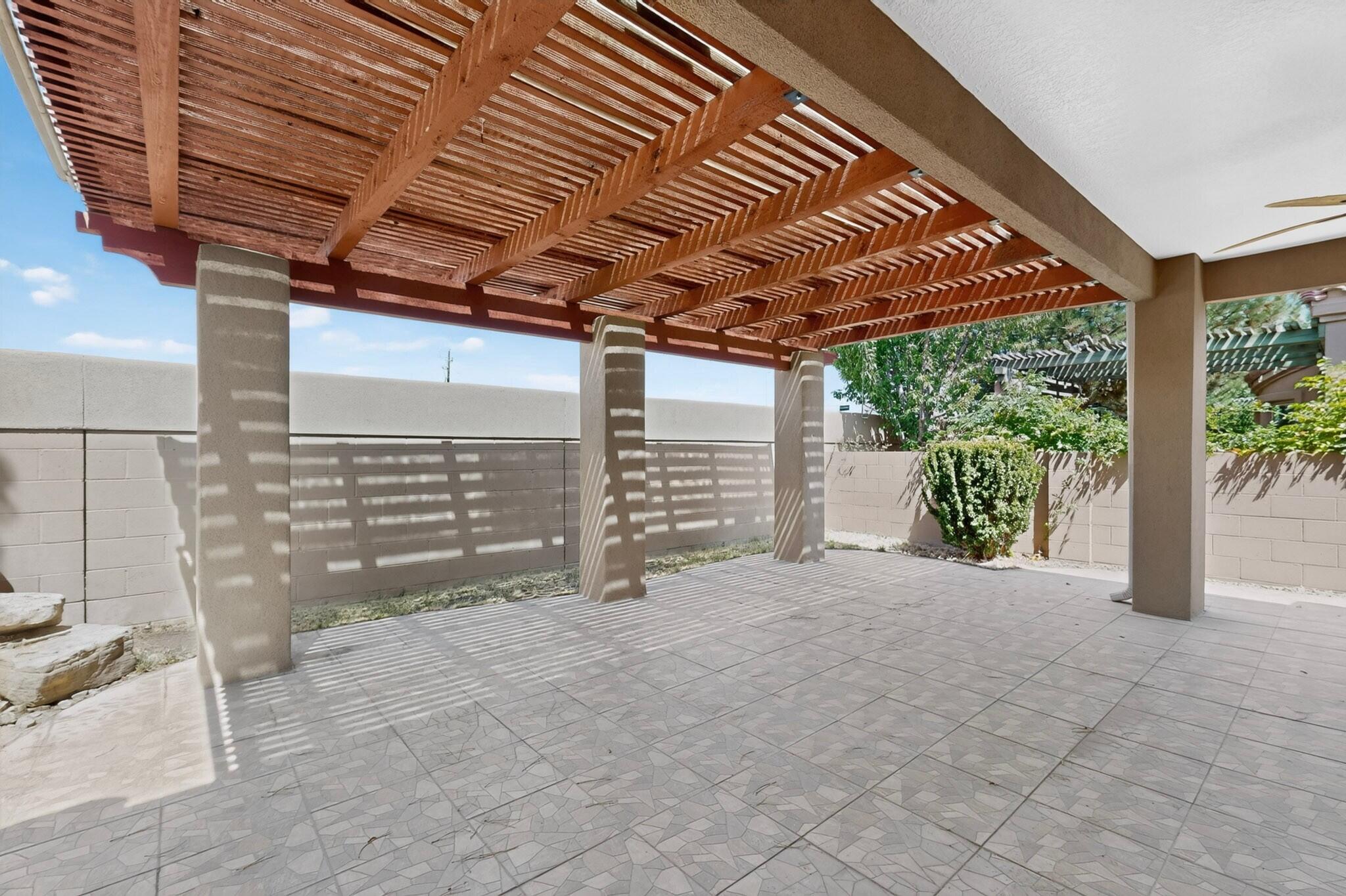 Photo 19 — 4505 Beresford Lane NW