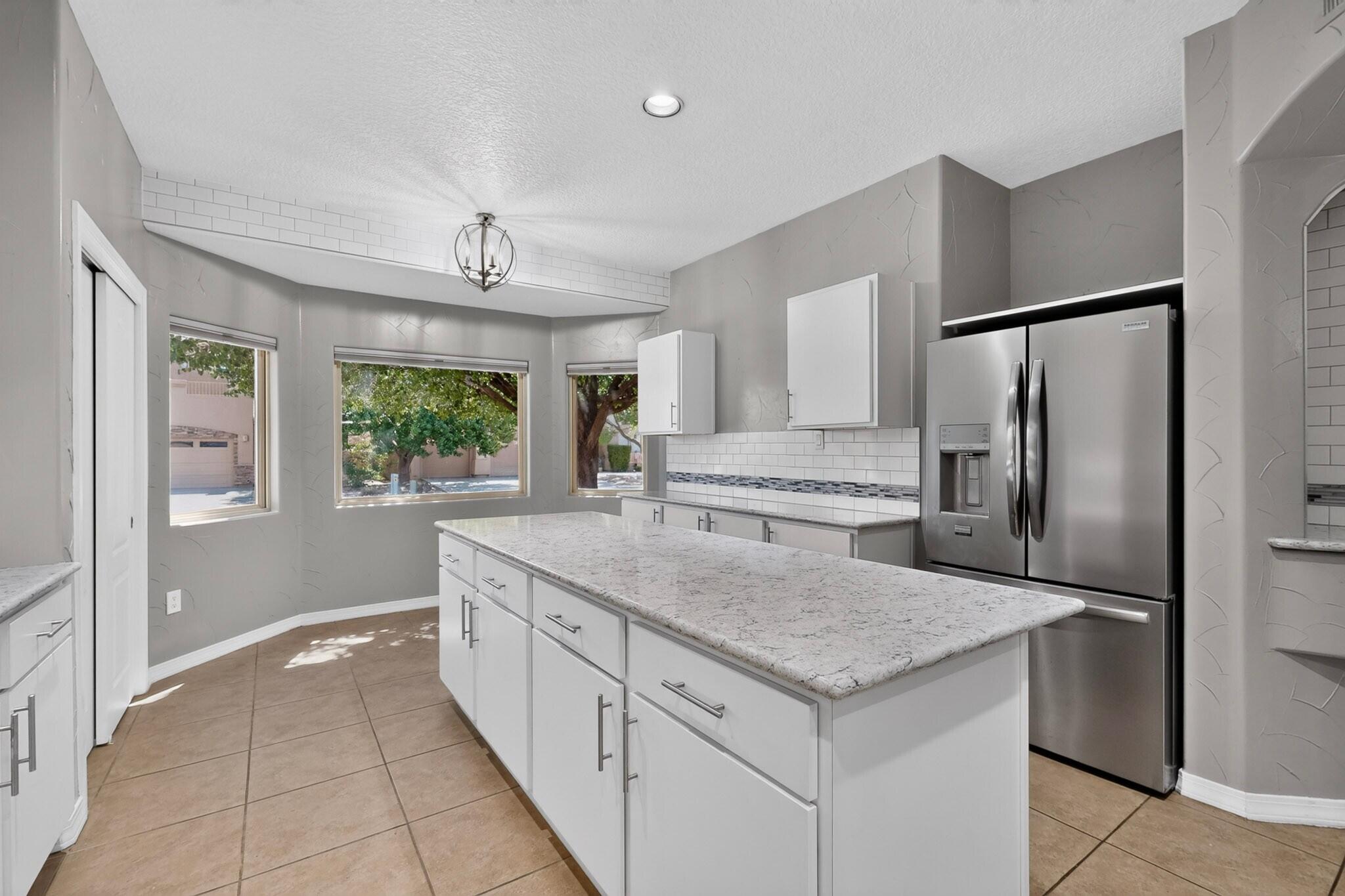 Photo 6 — 4505 Beresford Lane NW