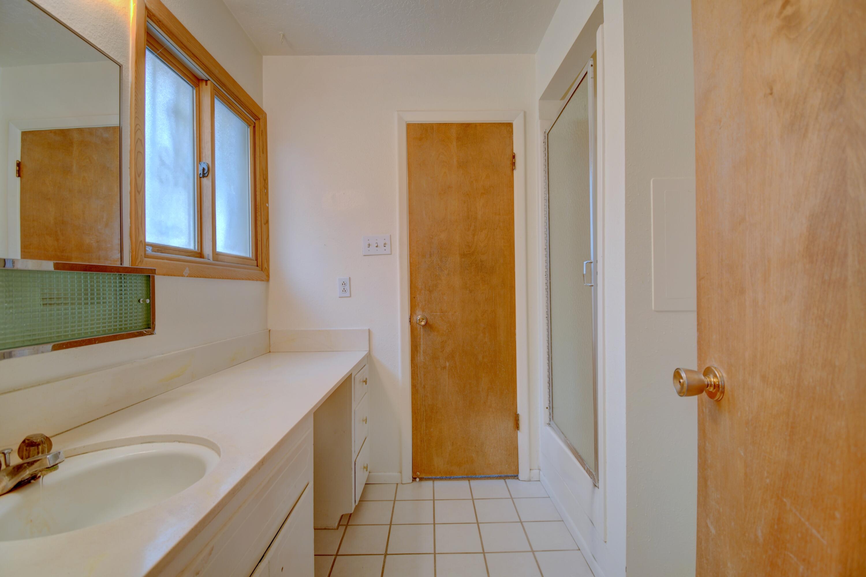 Photo 12 — 6224 Katson Avenue NE
