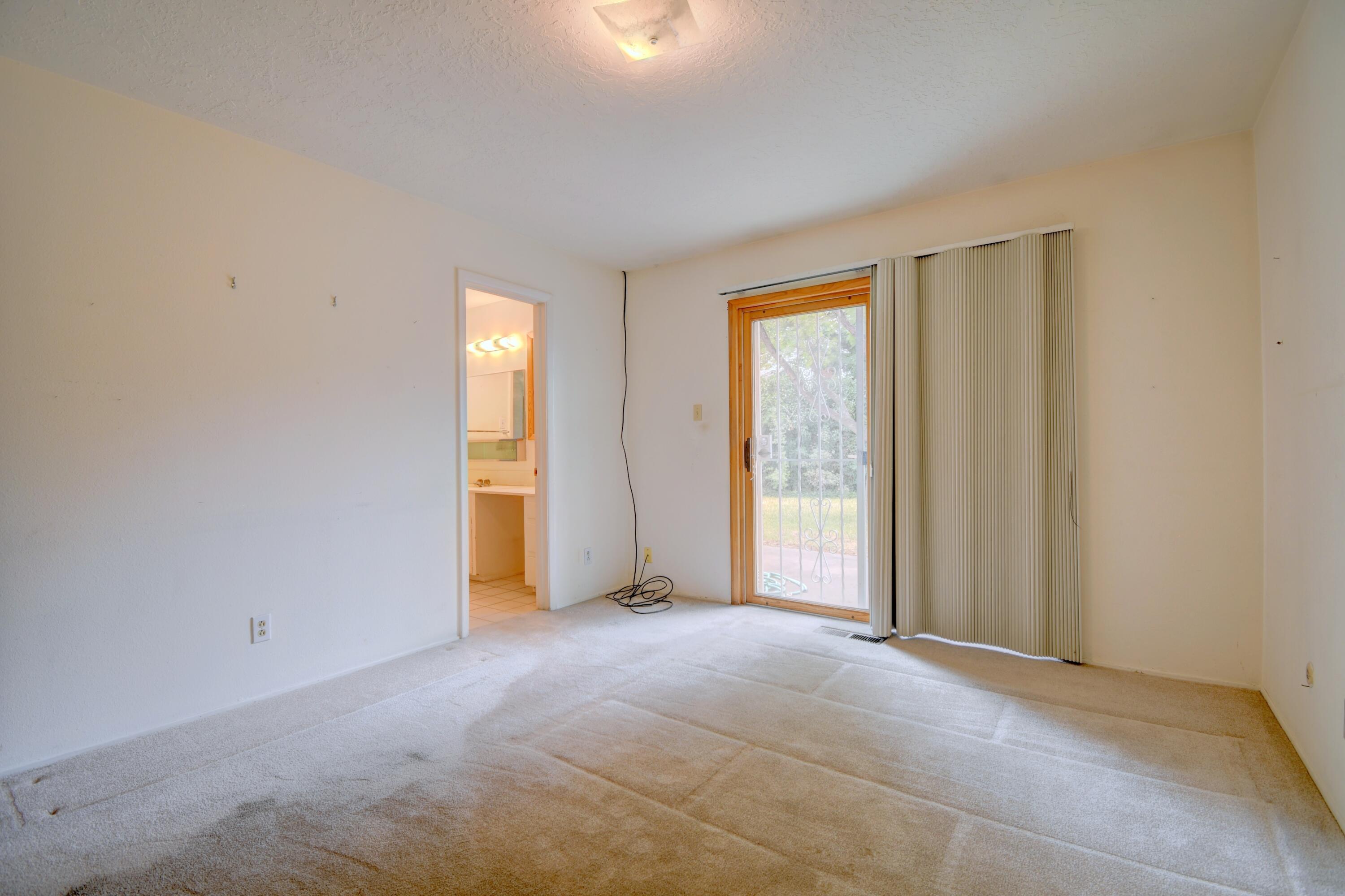 Photo 10 — 6224 Katson Avenue NE