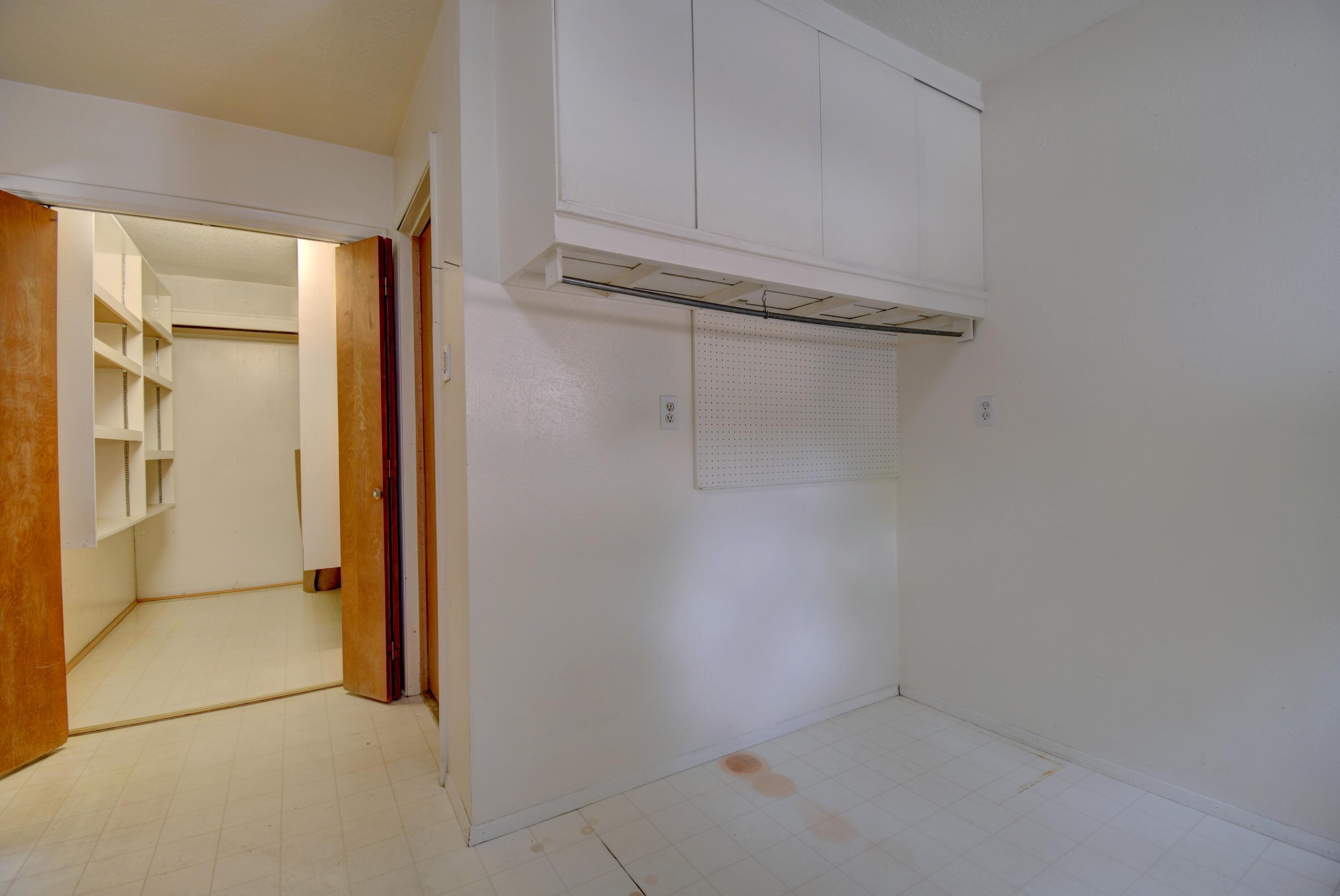 Photo 6 — 6224 Katson Avenue NE