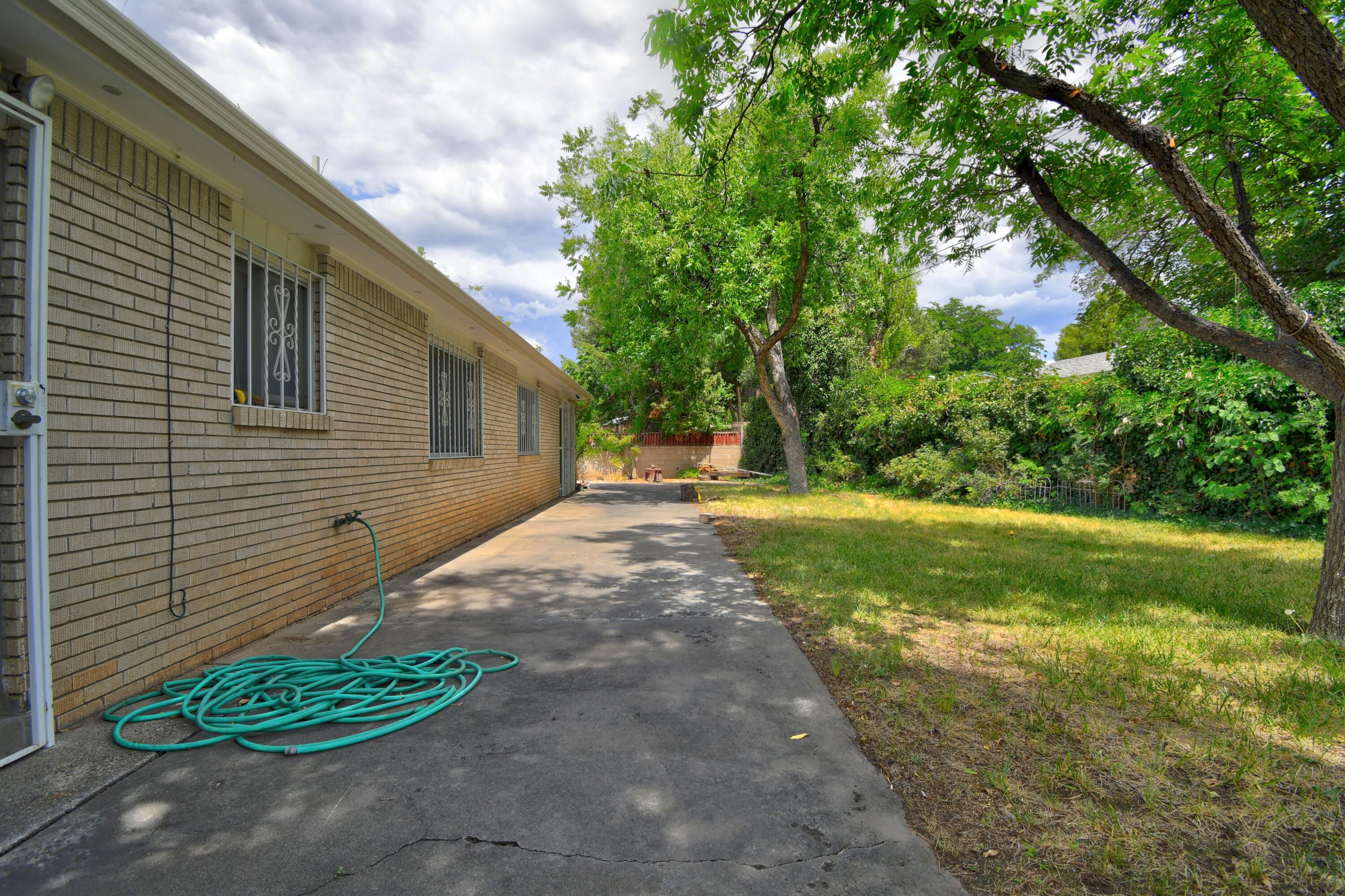 Photo 3 — 6224 Katson Avenue NE