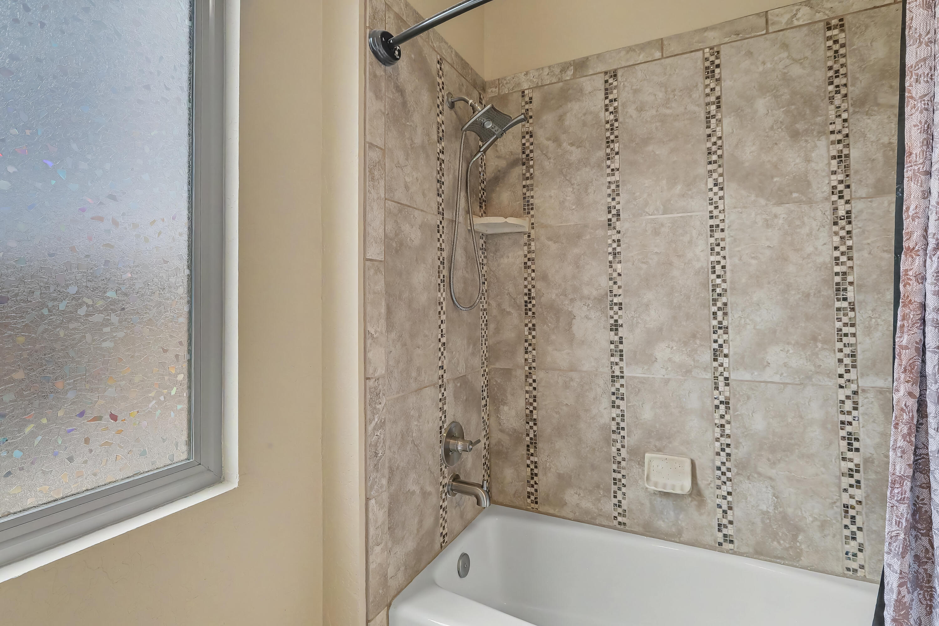 Photo 14 — 8700 Aspen Leaf Drive NE