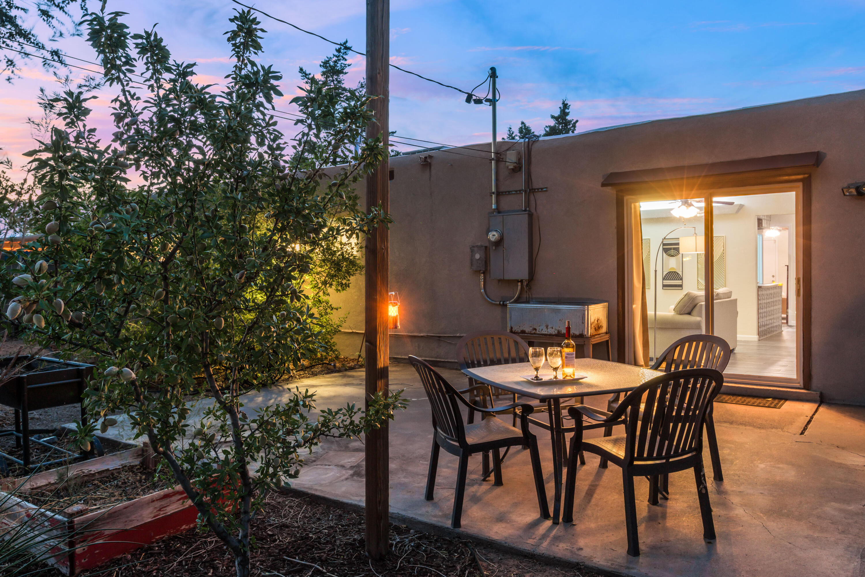 Photo 11 — 4204 San Andres Avenue NE