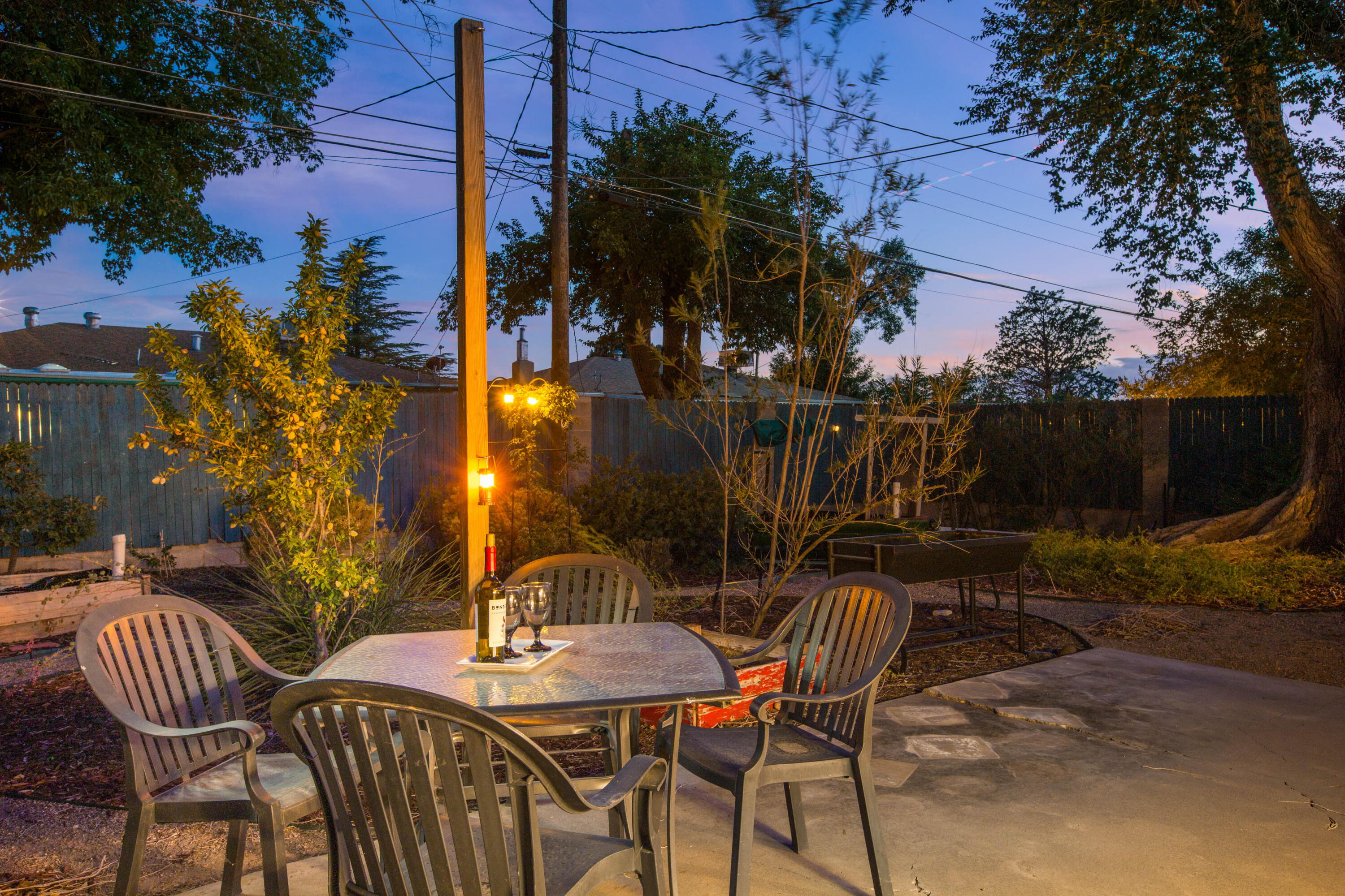 Photo 10 — 4204 San Andres Avenue NE