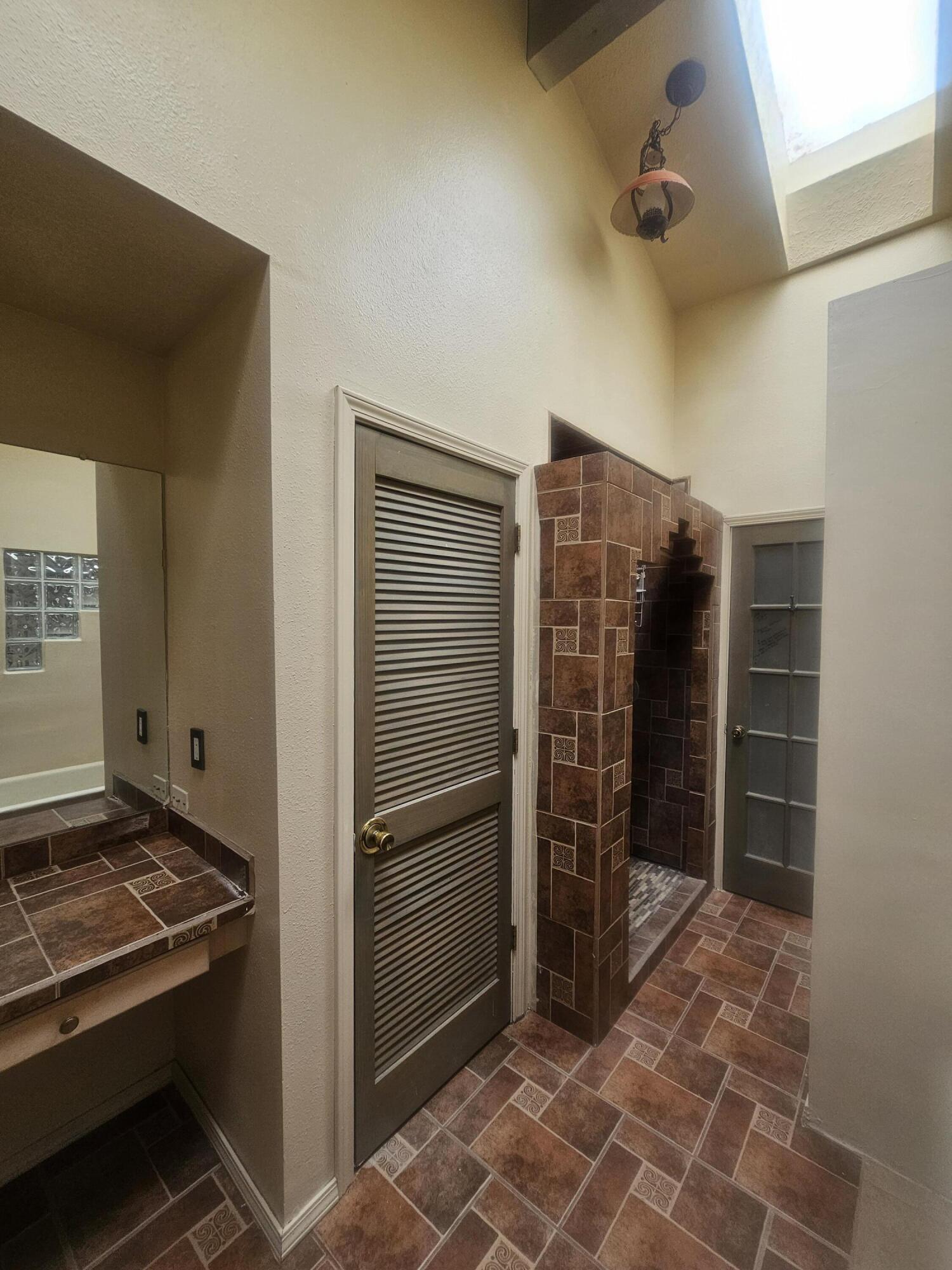 Photo 19 — 6444 Saint Josephs Avenue NW