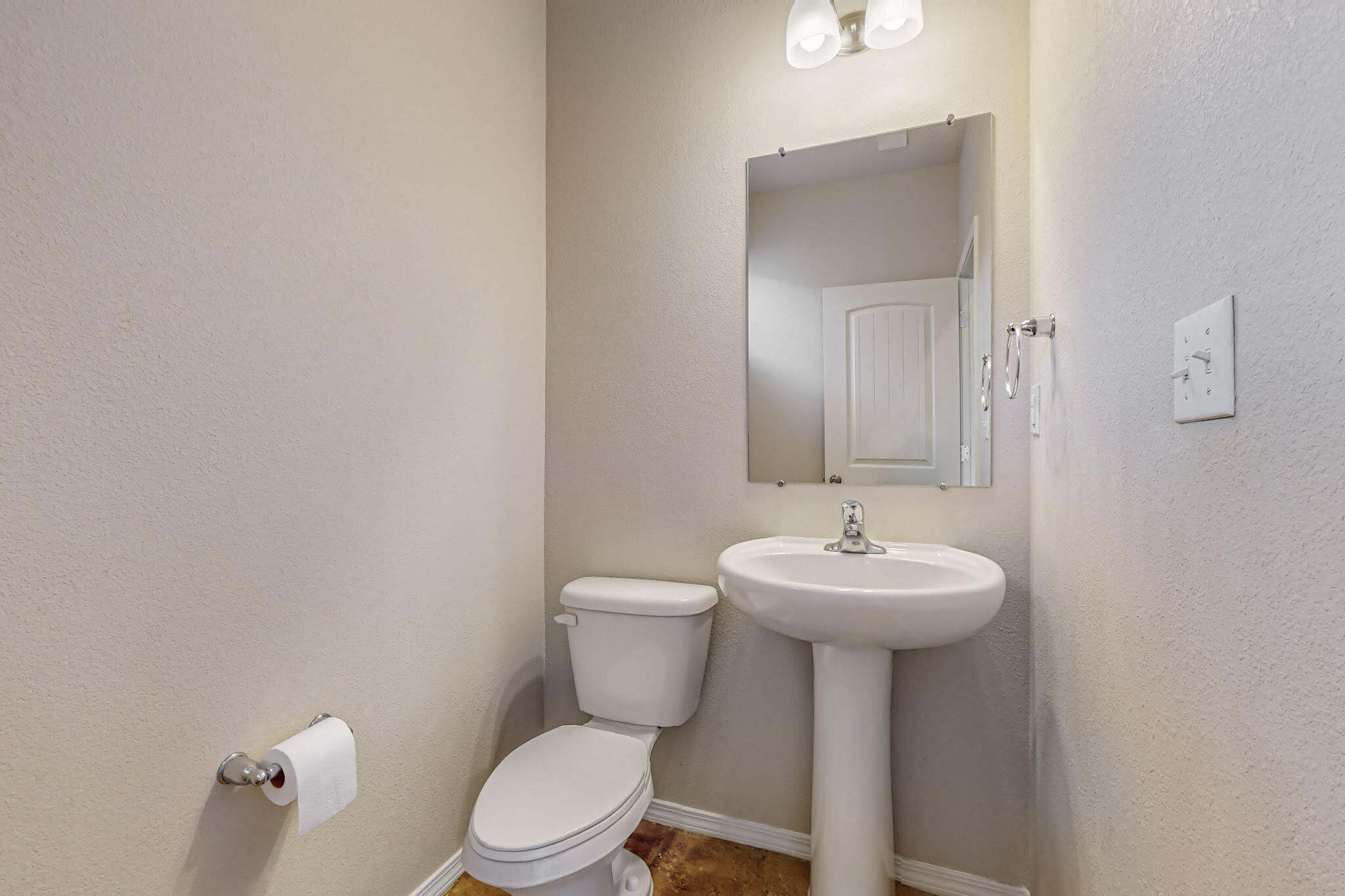 Photo 7 — 1038 Desert Sunflower Drive NE