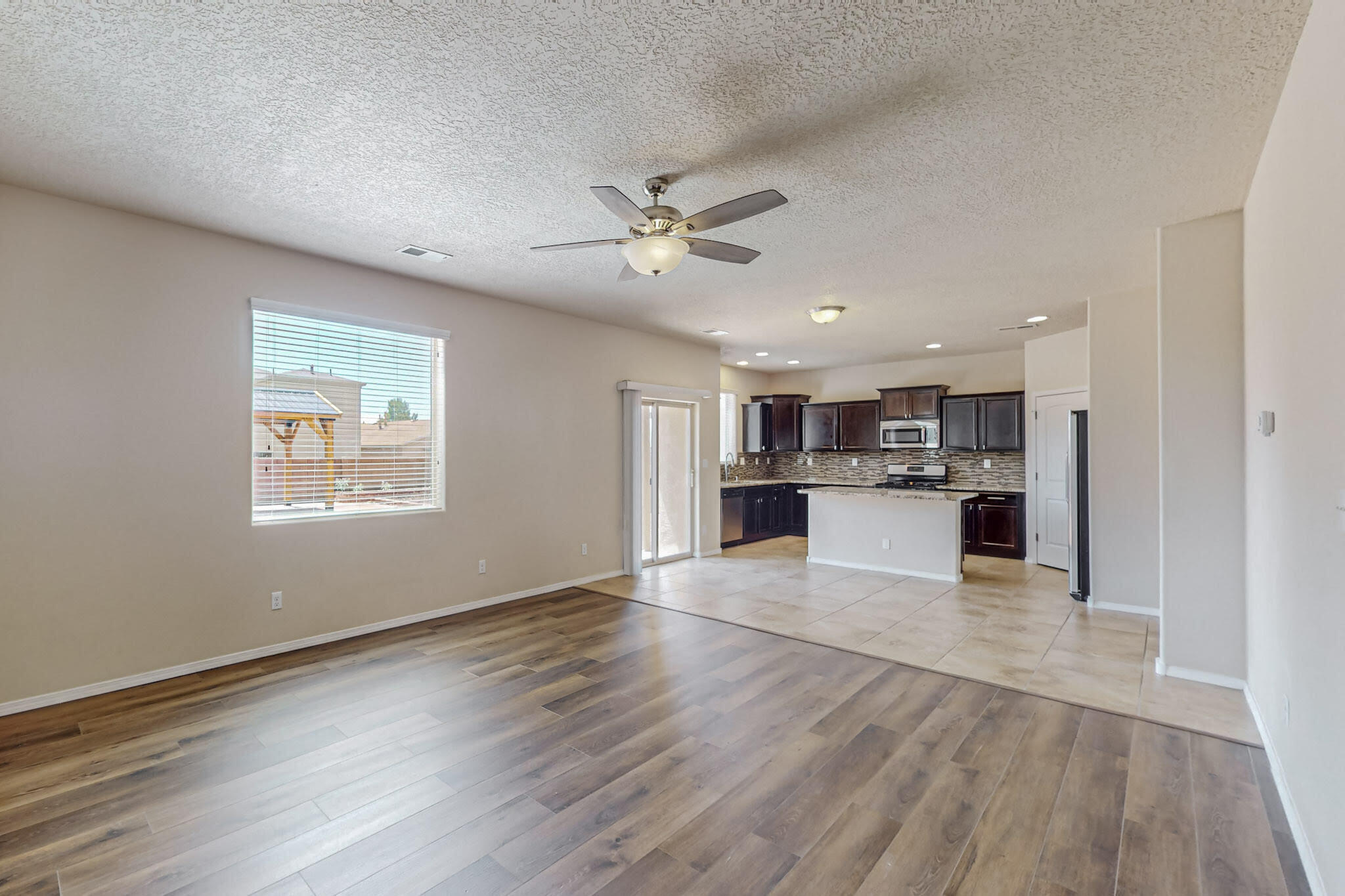 Photo 6 — 1038 Desert Sunflower Drive NE