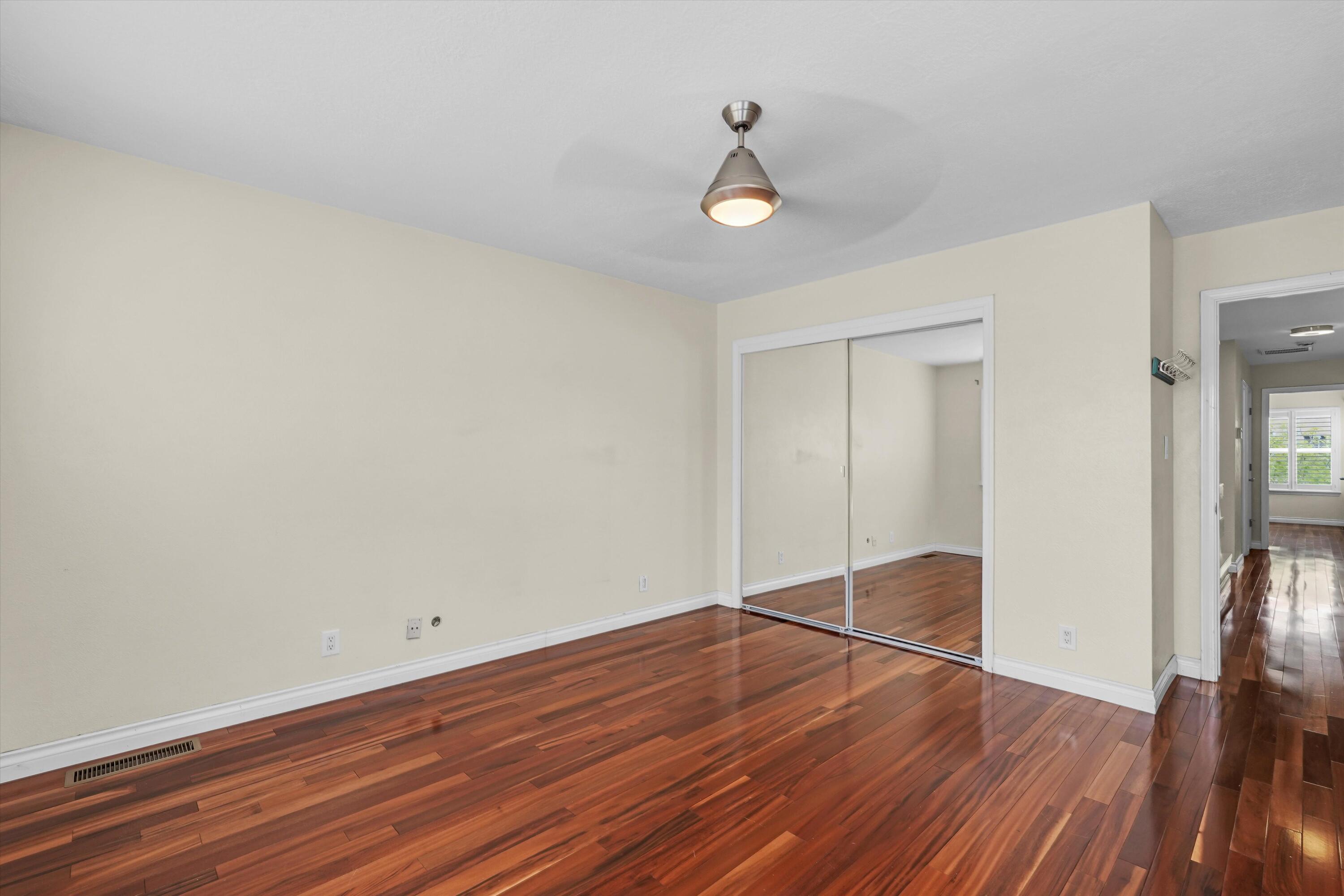 Photo 15 — 6412 Wilmington NE