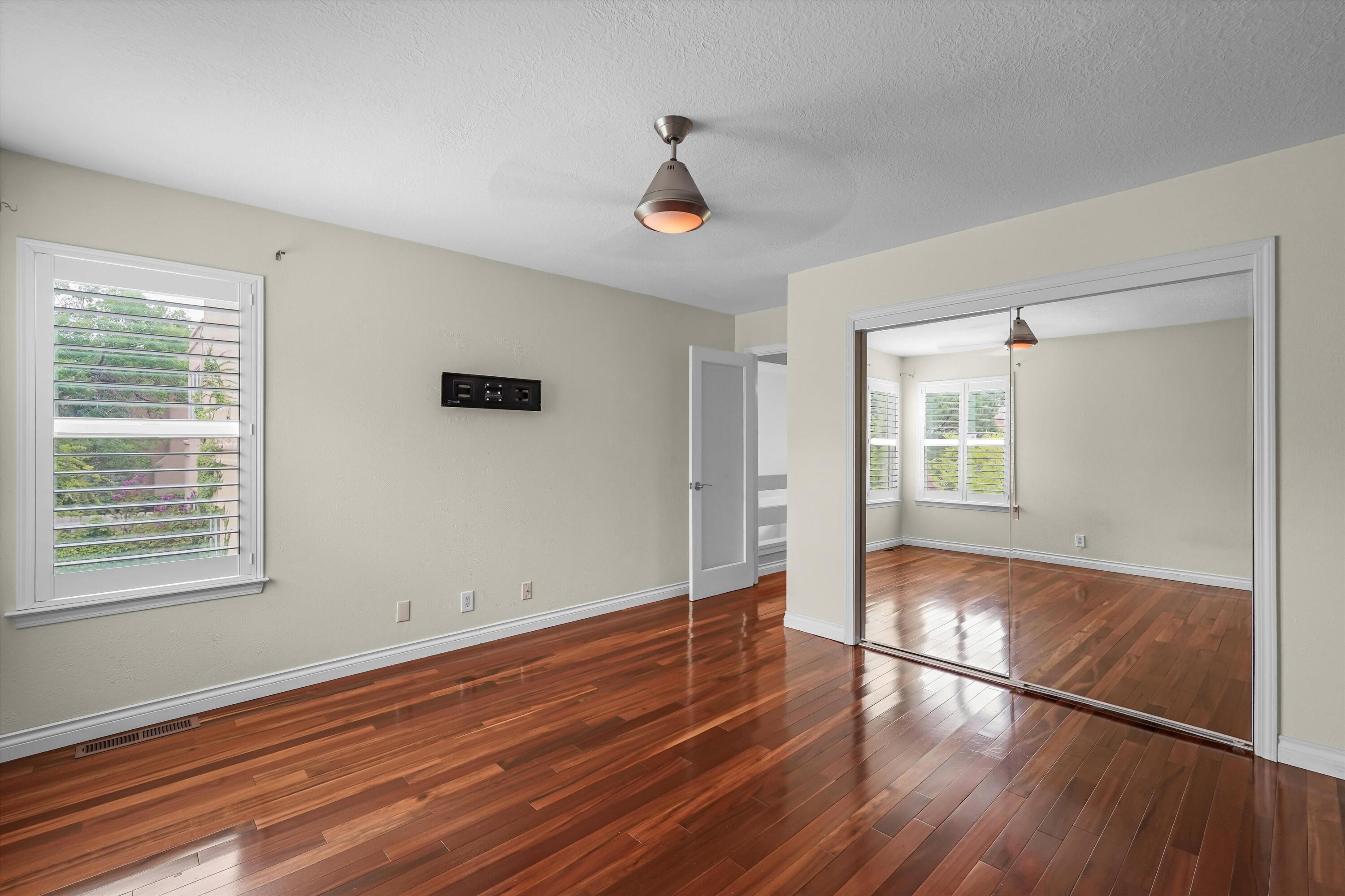 Photo 10 — 6412 Wilmington NE
