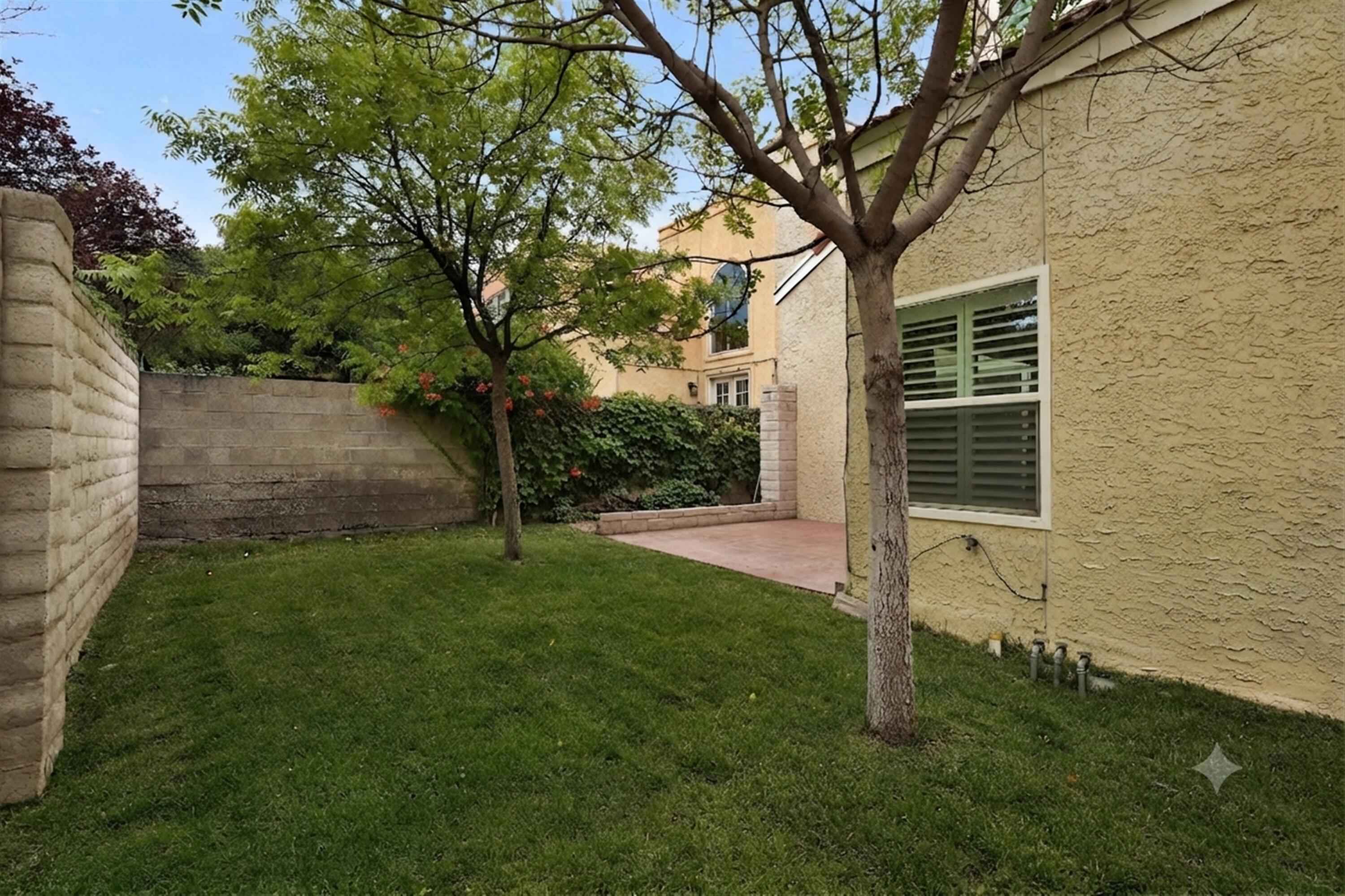 Photo 4 — 6412 Wilmington NE